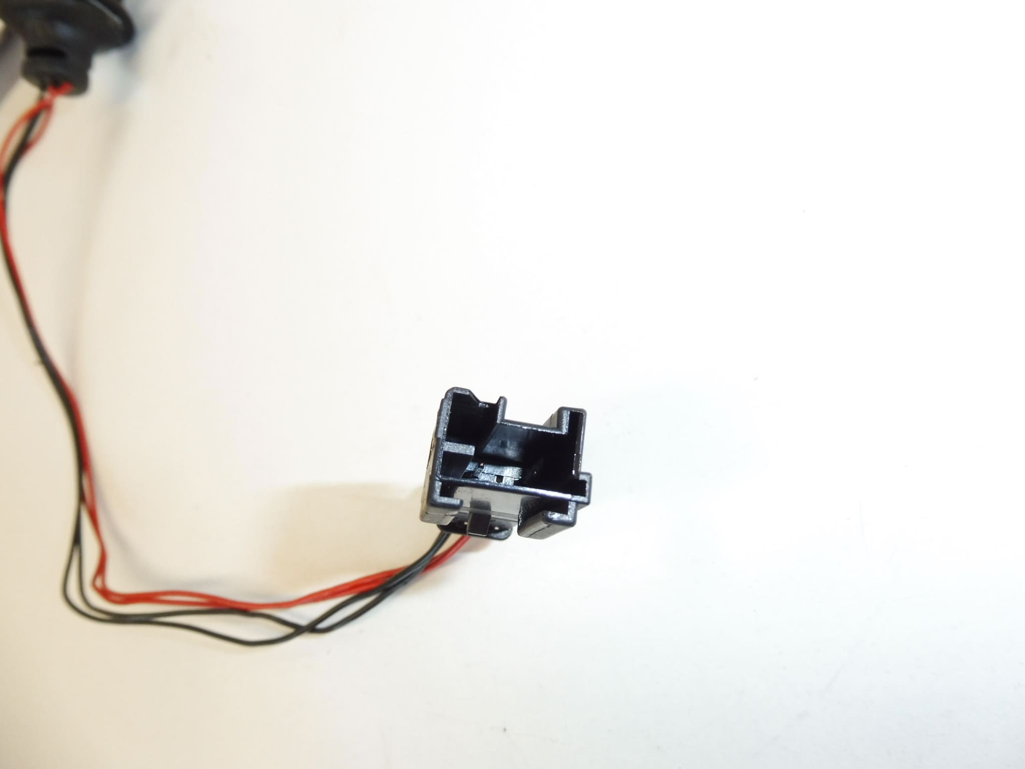 3. Luce Freno Peugeot 307 CC 9641298880 6350W5 6351R8 - immagine 2