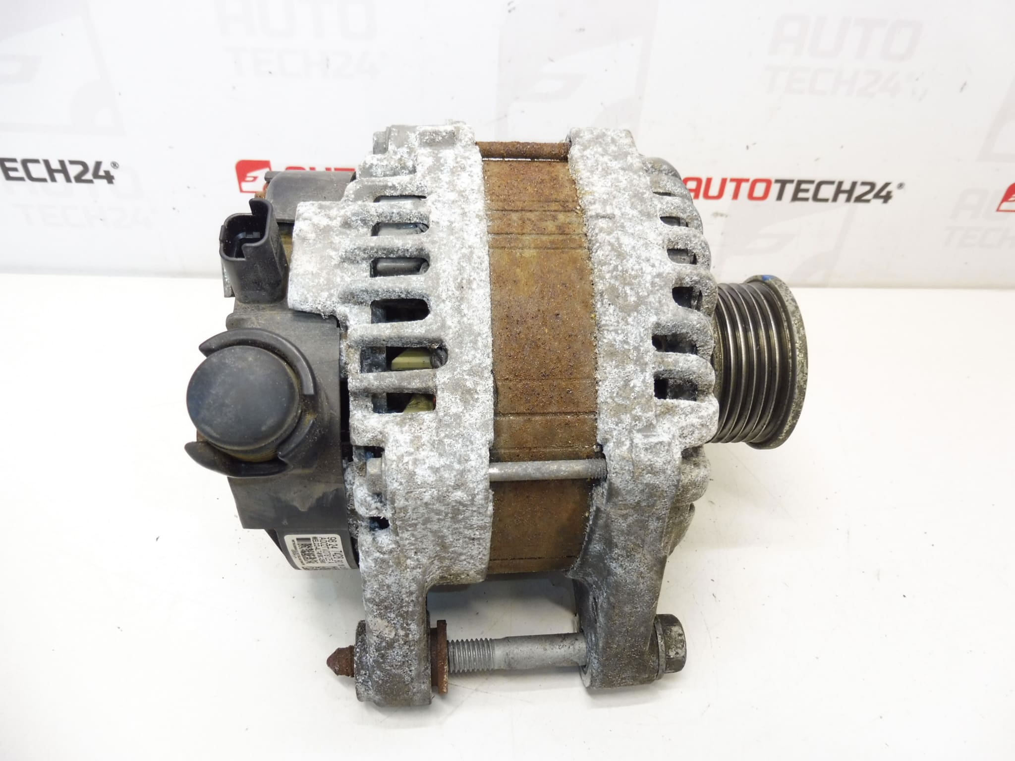 Alternatore Citroën Peugeot 180A A002TV0081ZE 9824742880 9809200480 - immagine 2
