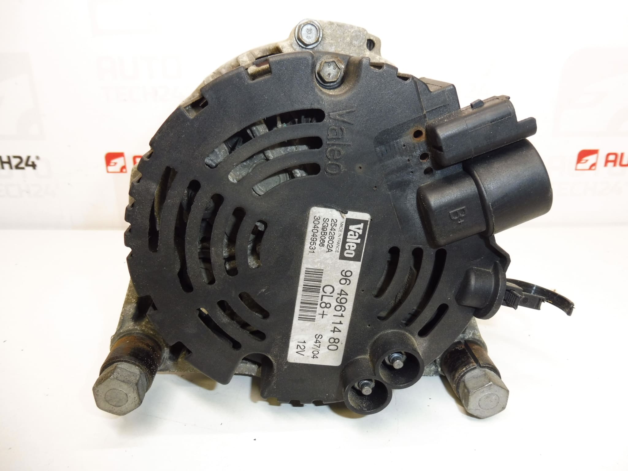 Alternatore Valeo CL8+ per Citroën e Peugeot 9649611480 - immagine 2