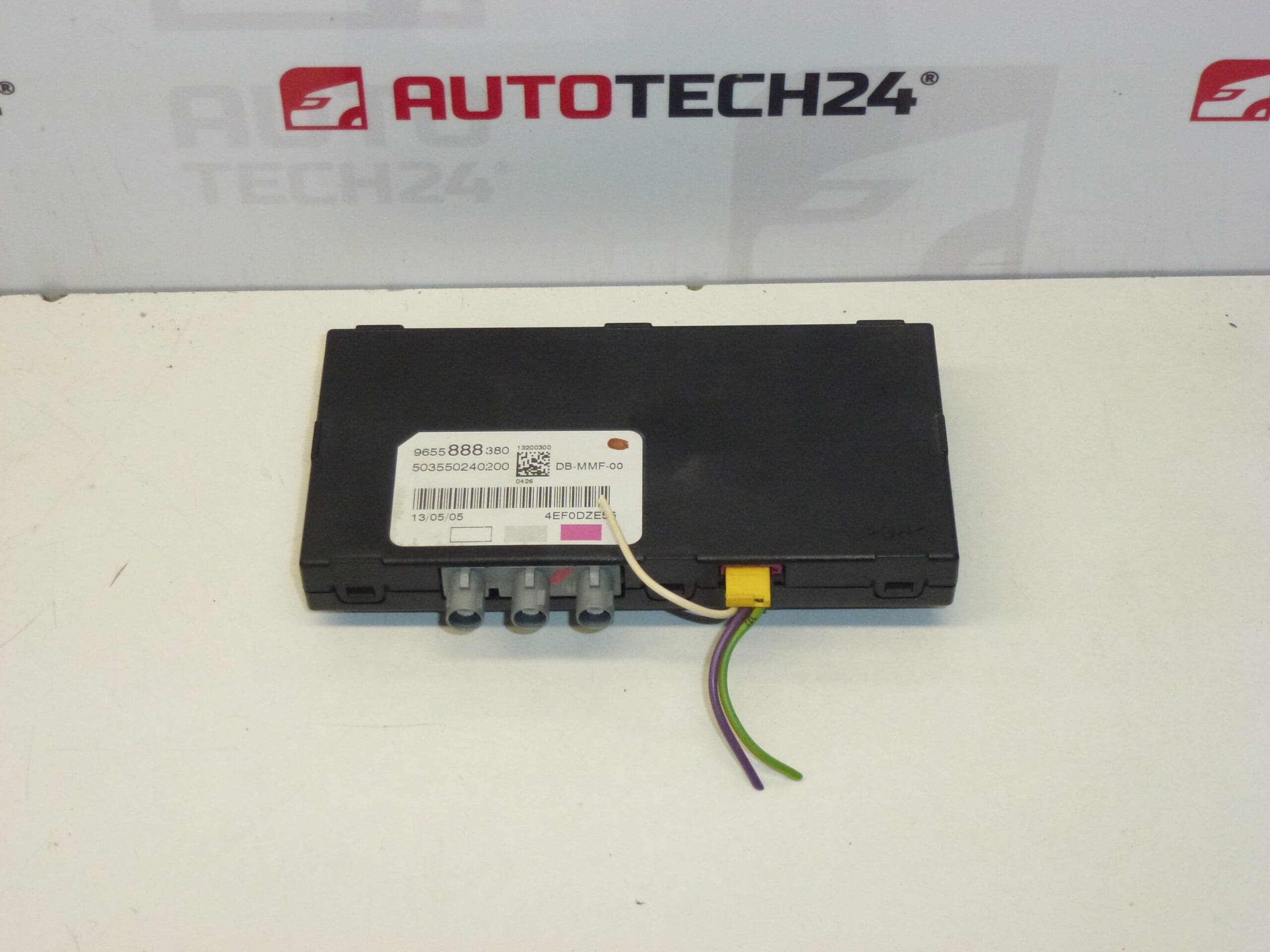 Antenna Citroën Peugeot 9655888380 6561EC