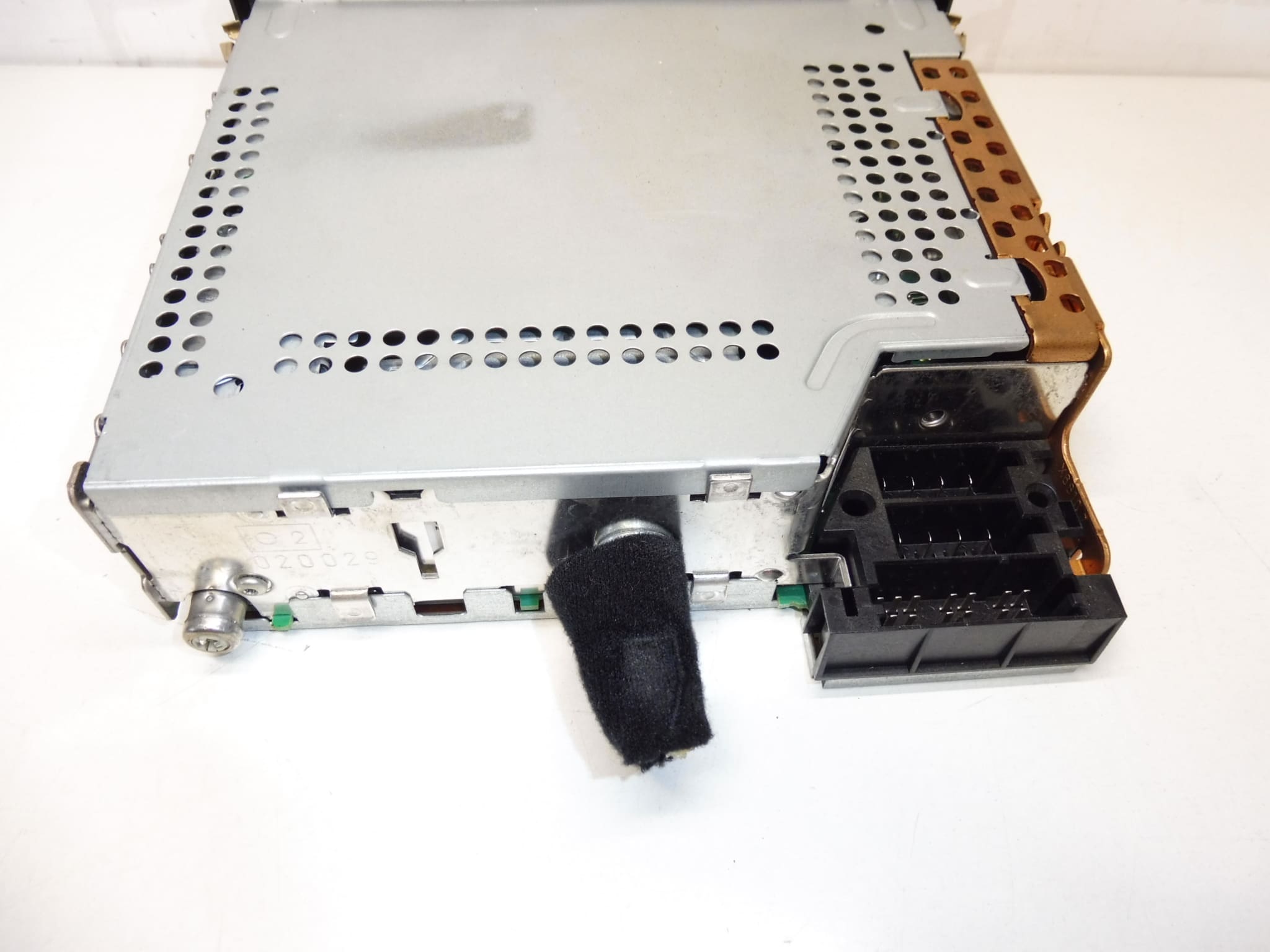 Autoradio con CD Citroën Peugeot 96599990XT00 - immagine 2