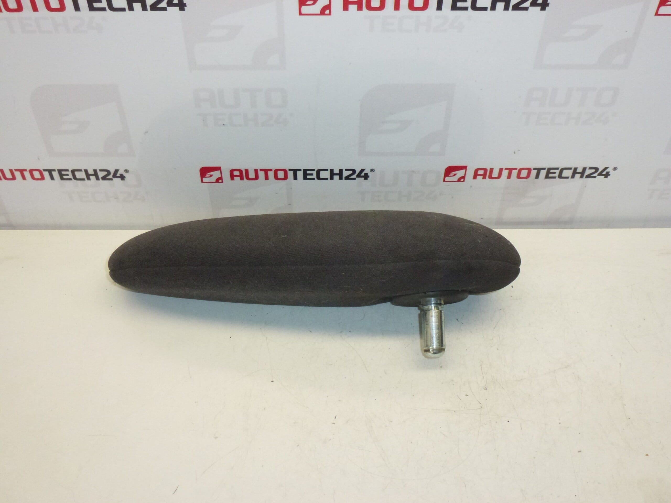 Bracciolo destro Citroën Peugeot 8830Y0