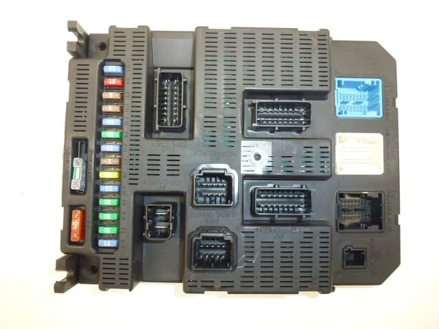 BSI 2004 P10-00 Citroën Peugeot 9664156780 6580X4 - immagine 2