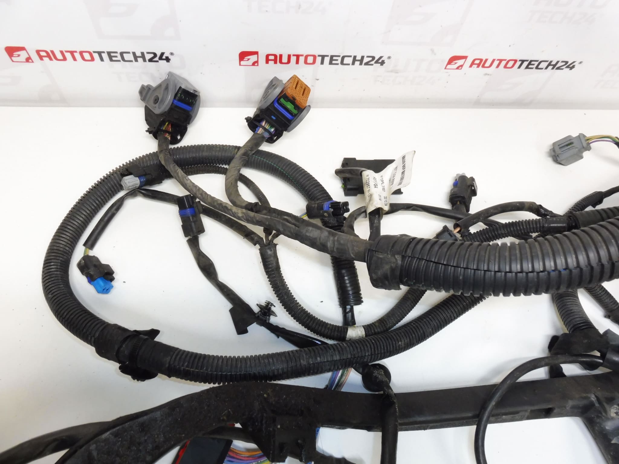 Cablaggio Motore Peugeot Citroën 1.4i 9670295780 9660900080 658581 - immagine 2