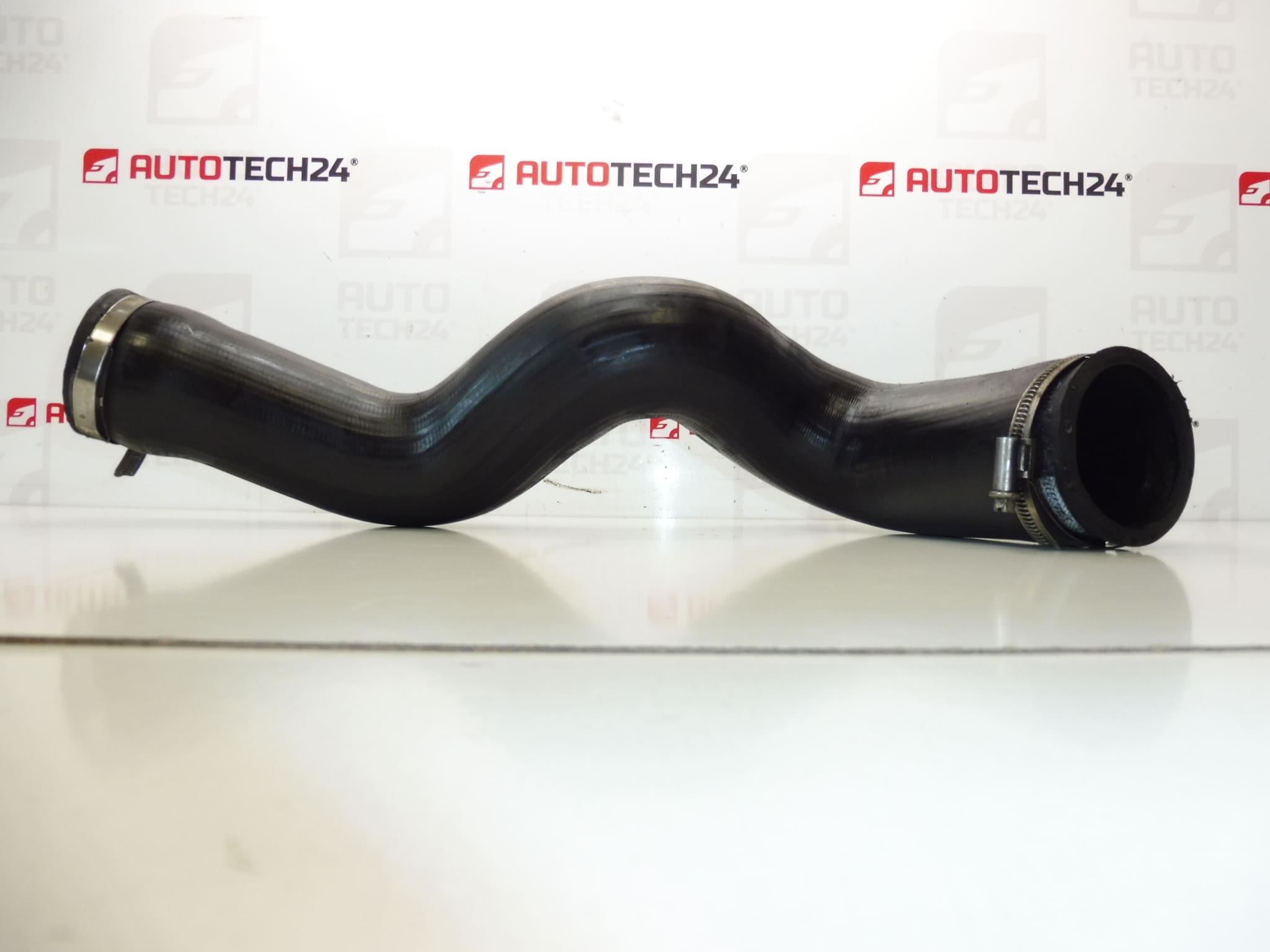 Collegamento Aria per Scambiatore Citroën Peugeot 2.0 e 2.2 HDI 0382W8 - immagine 2