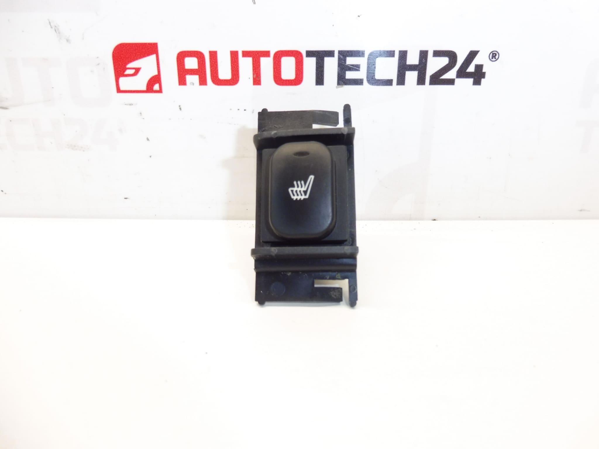 Comando riscaldamento sedile Citroën Peugeot 96456870XT