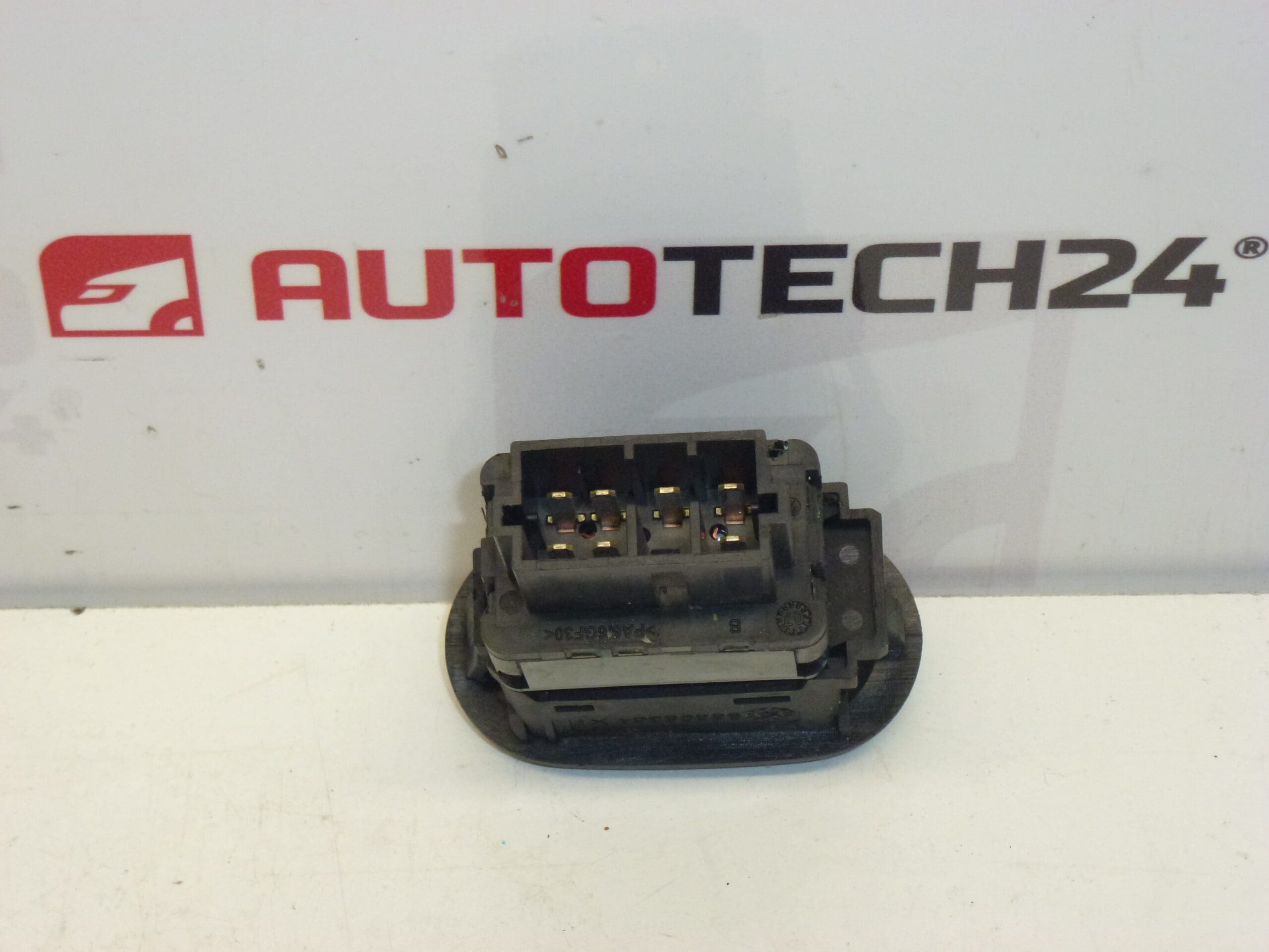 Ovladač Finestra Citroën C2 C3 96605364XT 6554QX - immagine 2