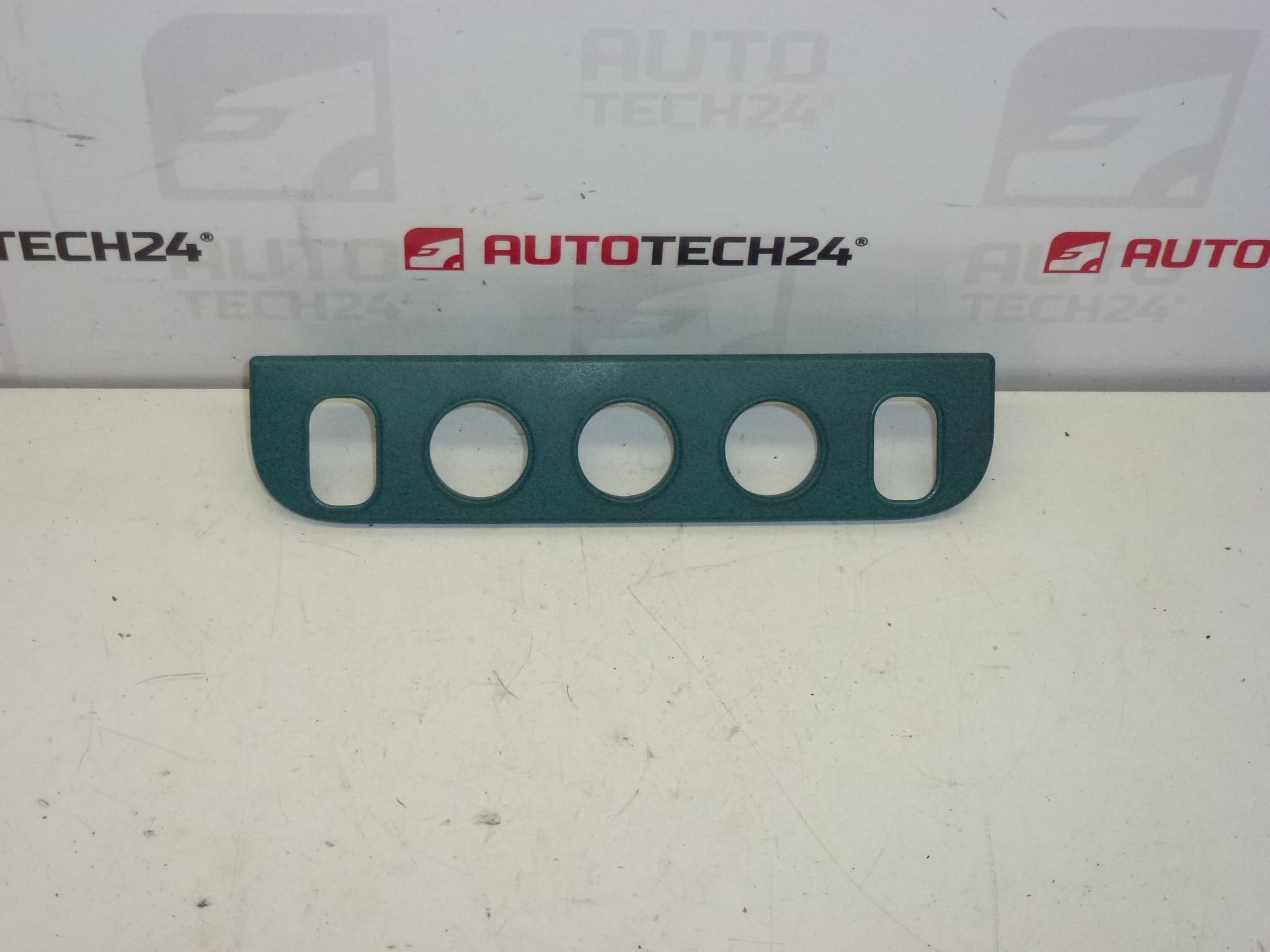 Copertura cruscotto Citroën Berlingo I e Peugeot Partner I 96210132ZL 8212ER