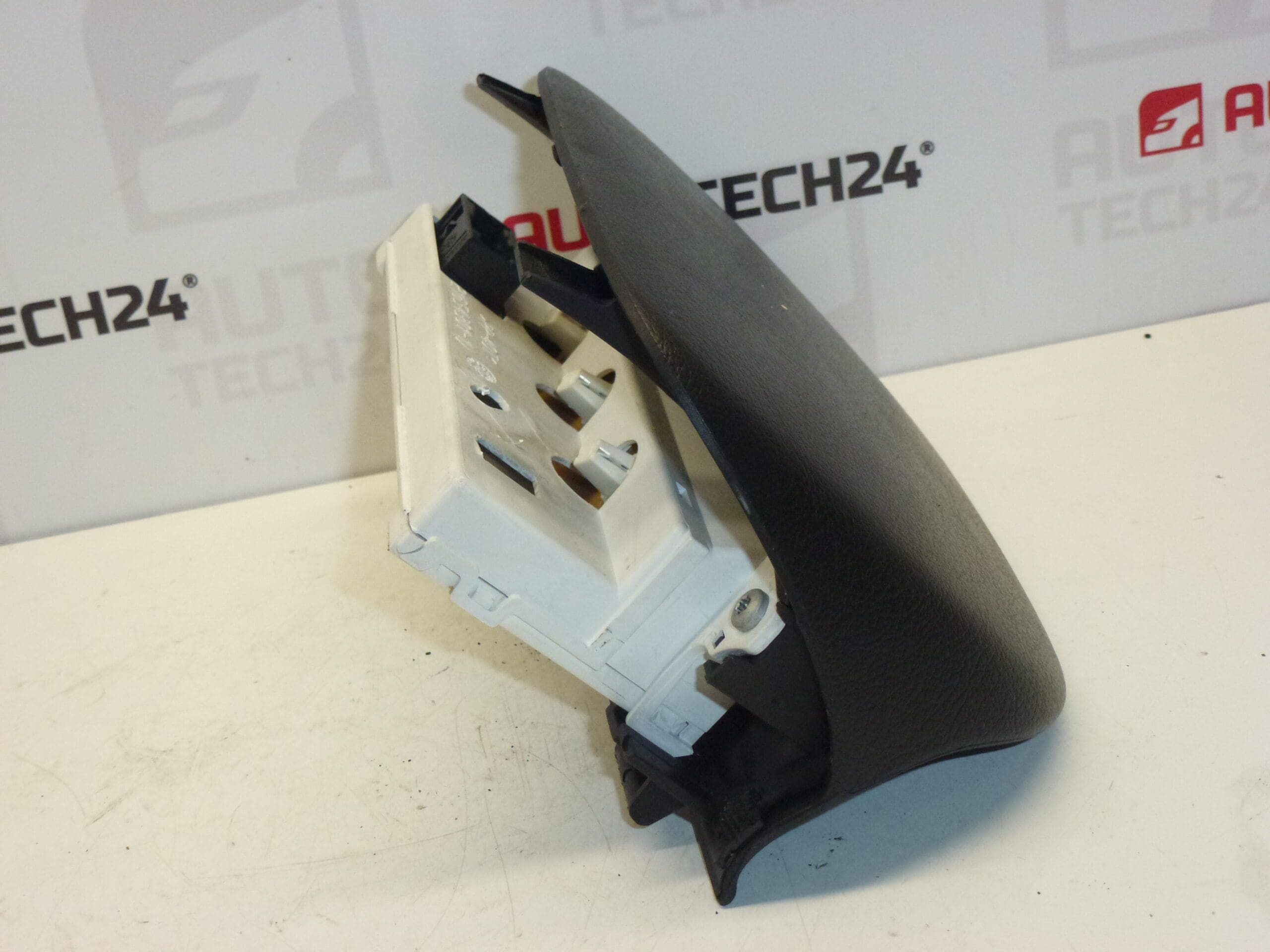 Display Peugeot 307 9652809977 con cappa - immagine 2