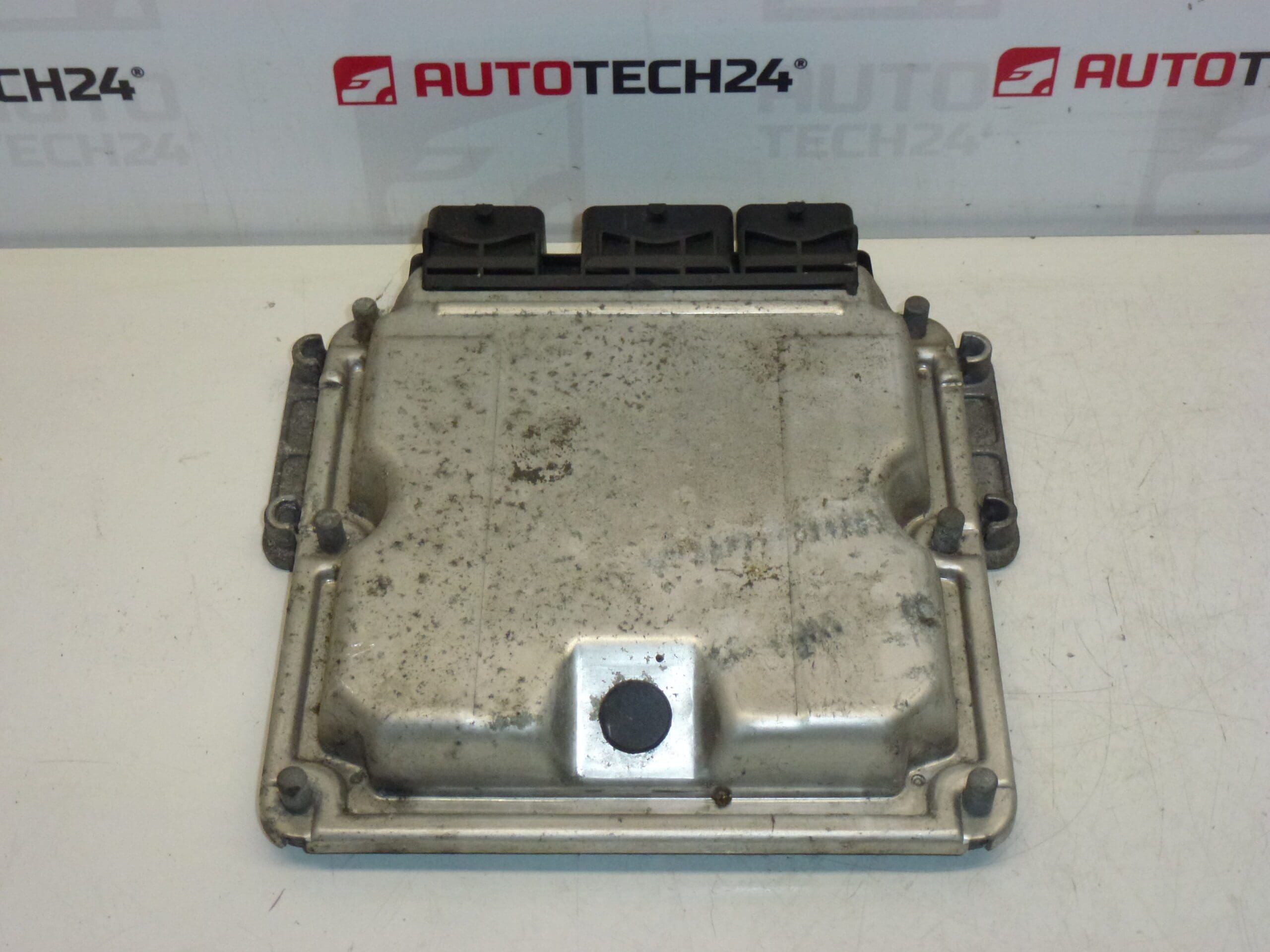 ECU Bosch EDC15C2 0281011518 9658373180 - immagine 2