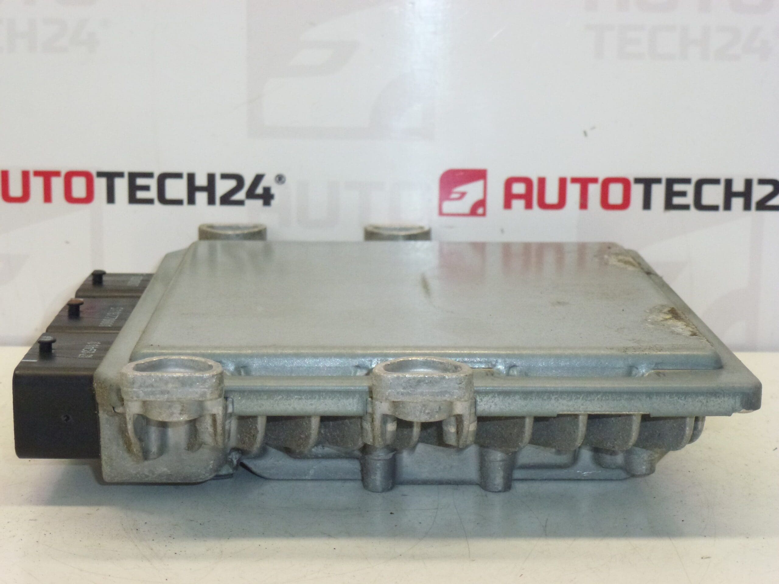 Centralina ECU Siemens VDO SID803A 5WS40615C-T 9661642180 - immagine 2