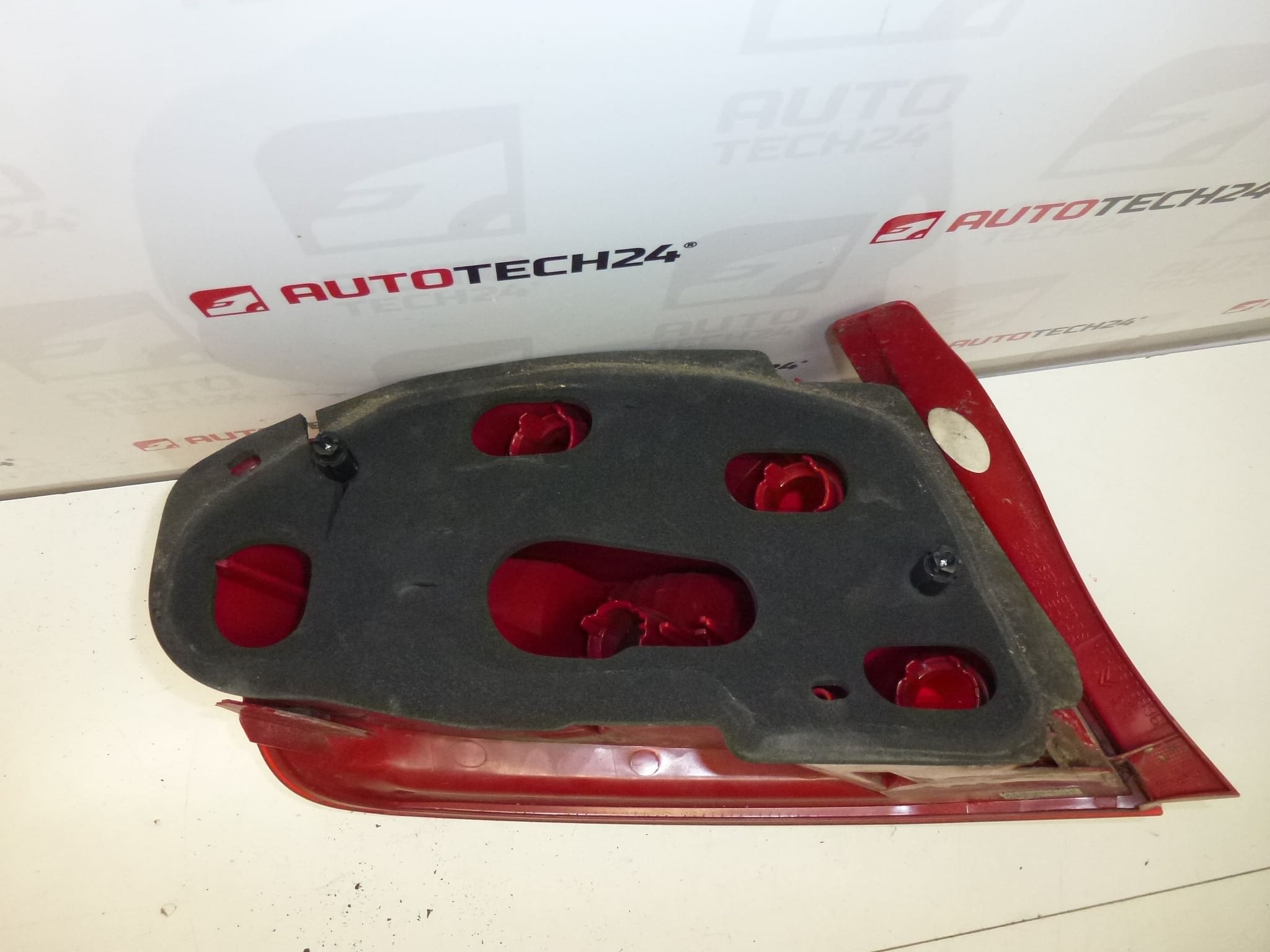 Luce Posteriore Destra Peugeot 407 Sedan 6351HP - immagine 2