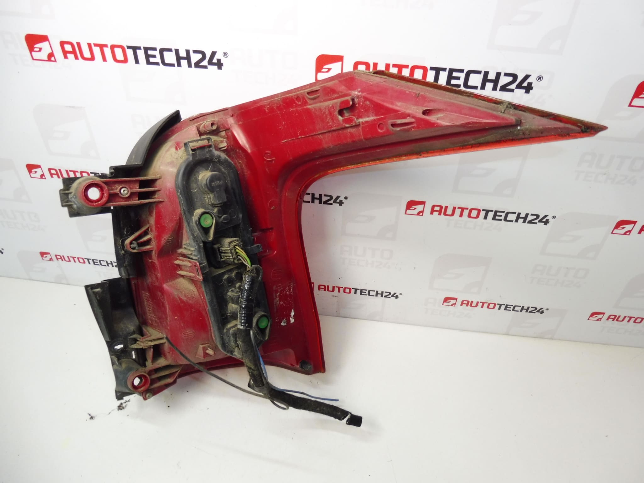 Lampada Posteriore Sinistra Peugeot 5008 I 9672666580 6350KH 6350HX - immagine 2