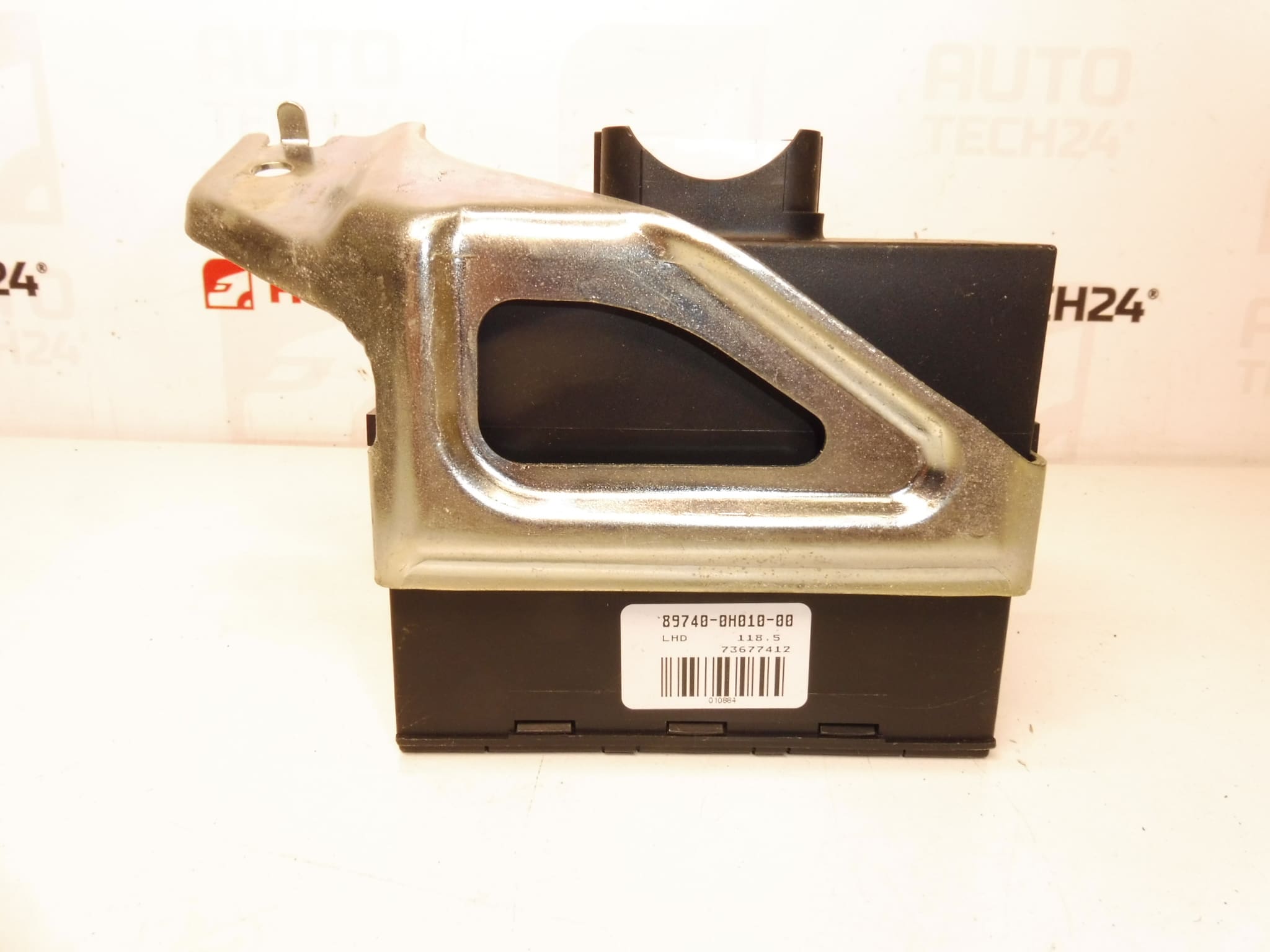 Immobilizzatore con telecomando per Citroën C1 e Peugeot 107, codici 6545PR 6545PN 89780-0H020 89740-0H010 - immagine 2