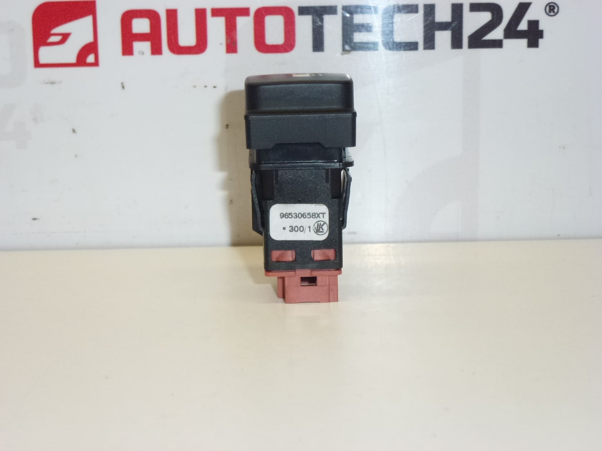 Interruttore Apertura Serbatoio Carburante Citroën Peugeot 96530658XT 6554YA - immagine 2