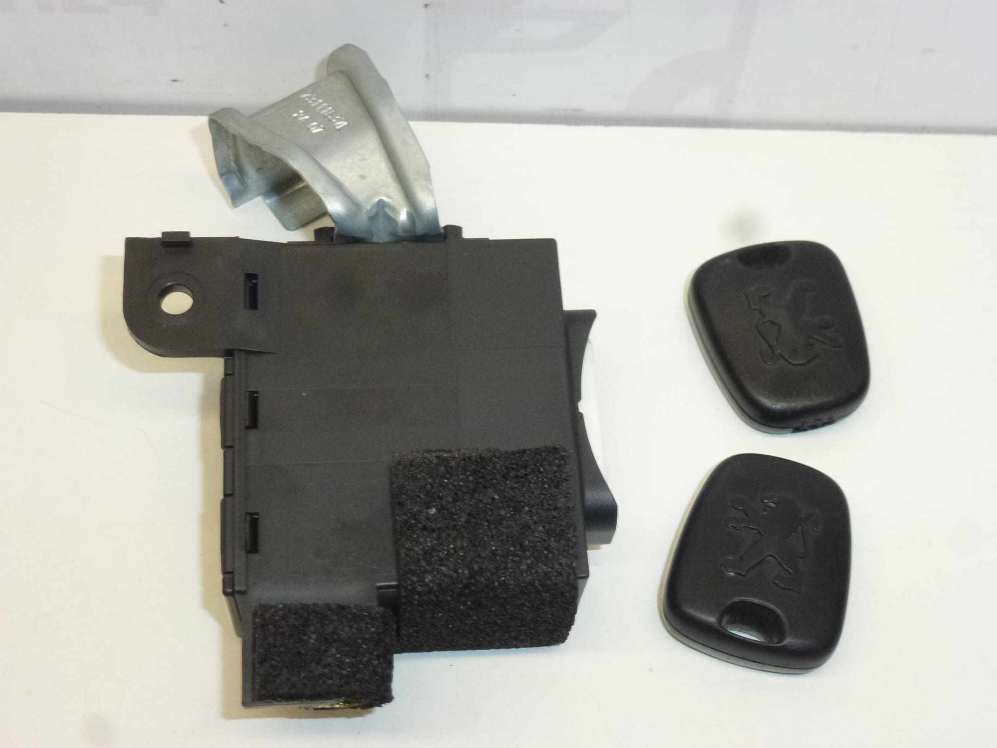 Kit immobilizer con due transponder per Citroën C1 / Peugeot 107 - 89780-0H021 - 6545PR - immagine 2