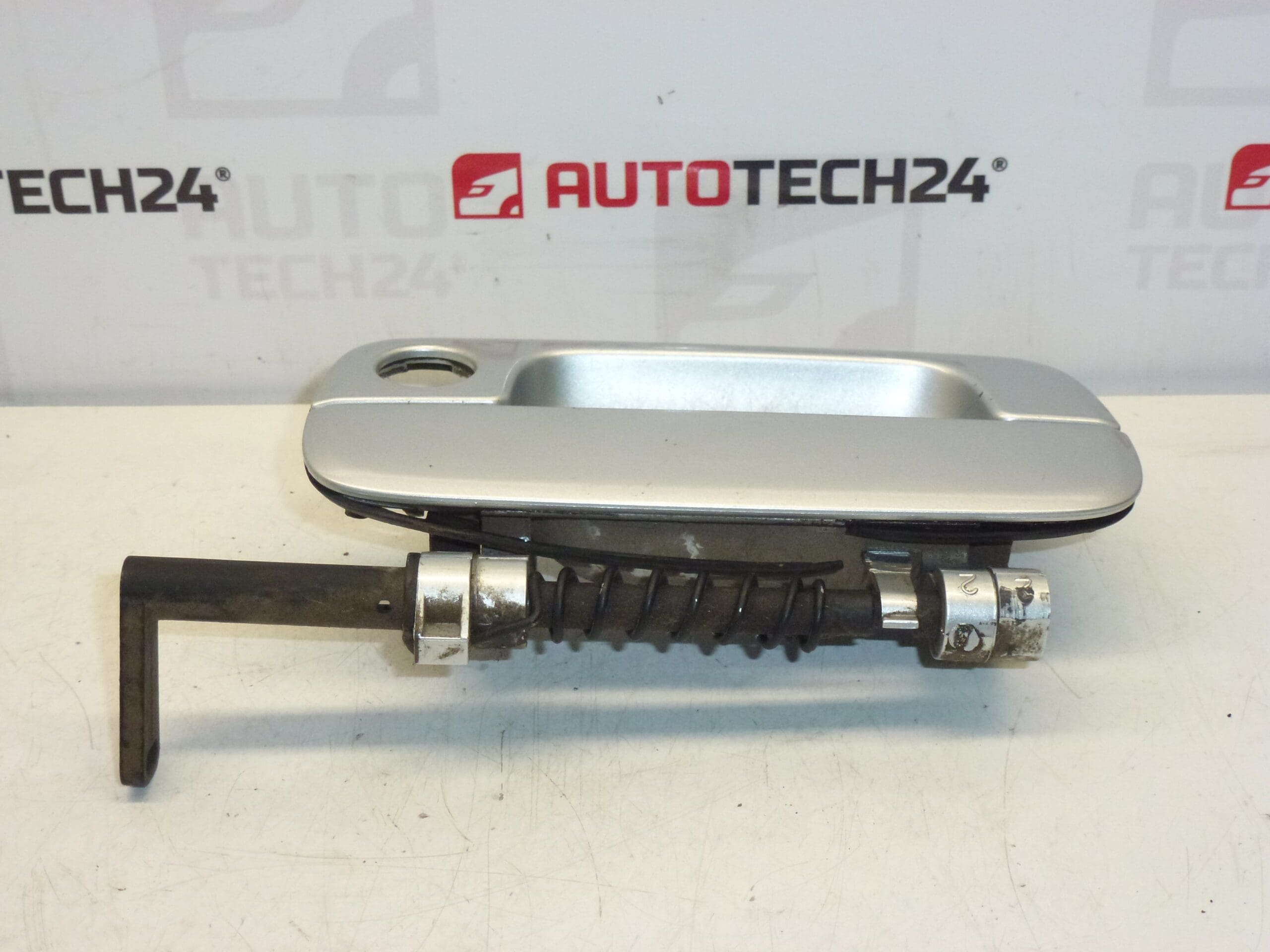 Maniglia del portellone Citroën Berlingo argentata 9621858877 872072 EZRC - immagine 2