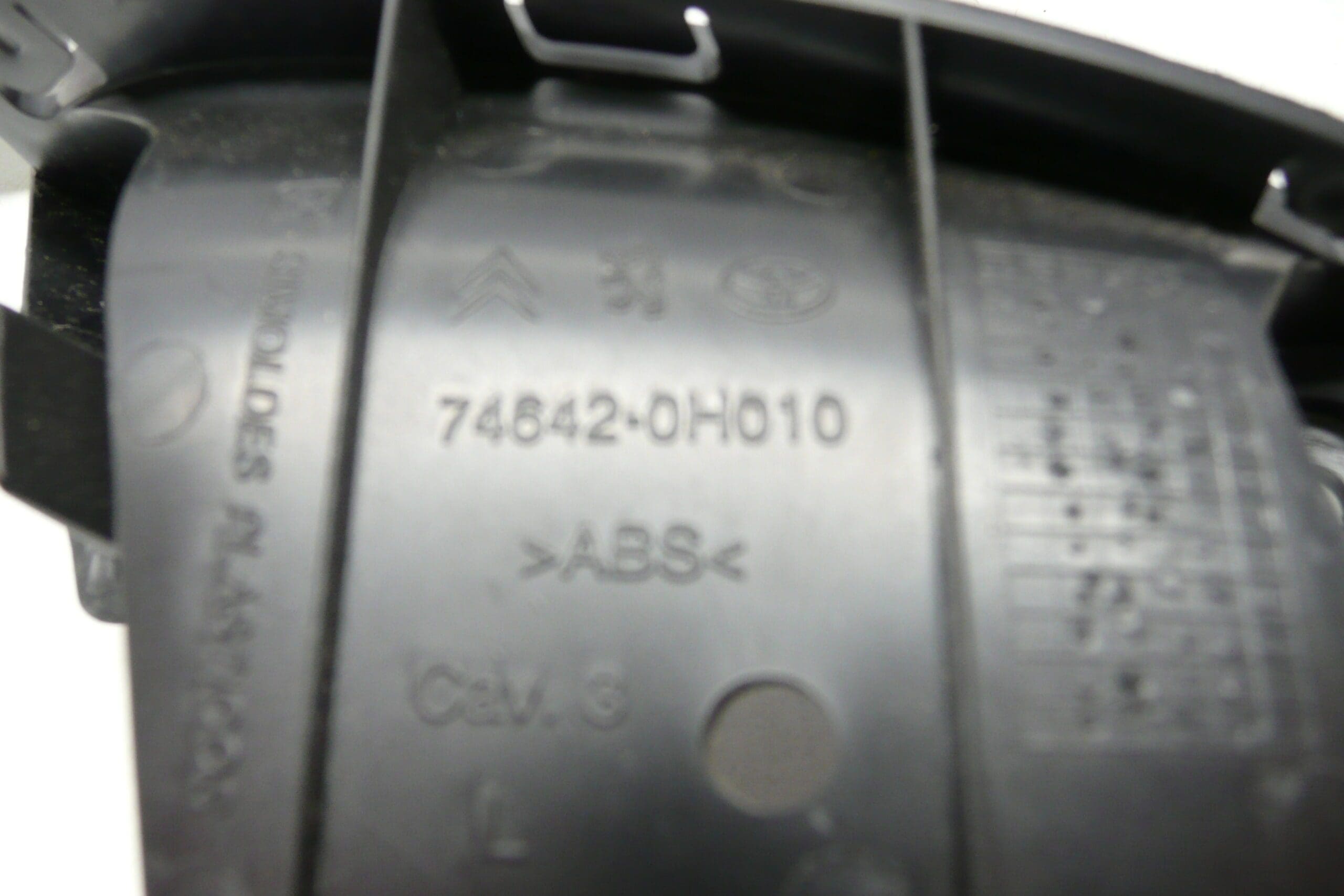 Maniglia Interna Sinistra Citroën C1 Peugeot 107 Bianca 74646-0H010 74642-0H010 - immagine 2