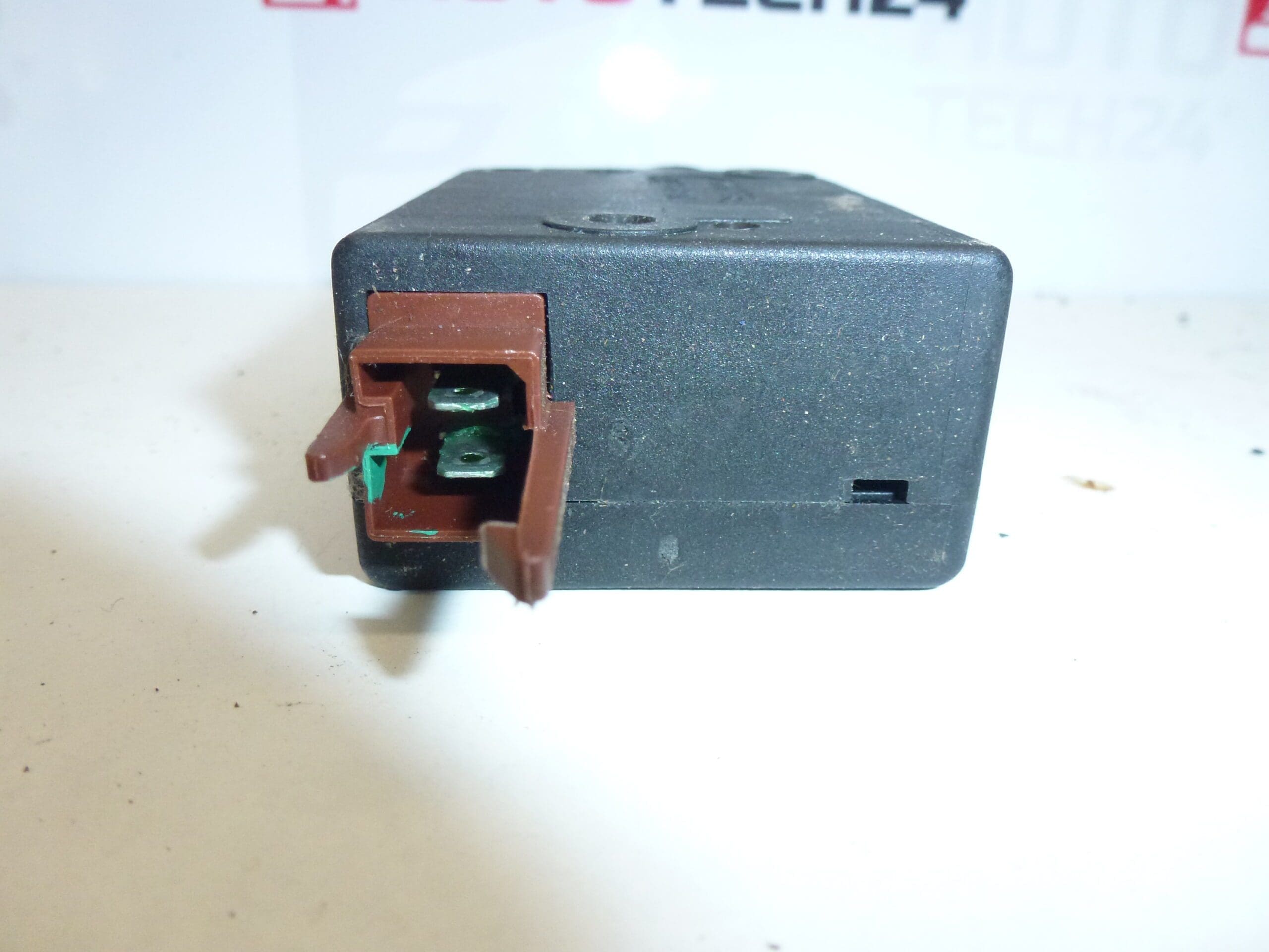 Motore di bloccaggio Citroën Peugeot 661503 - immagine 2