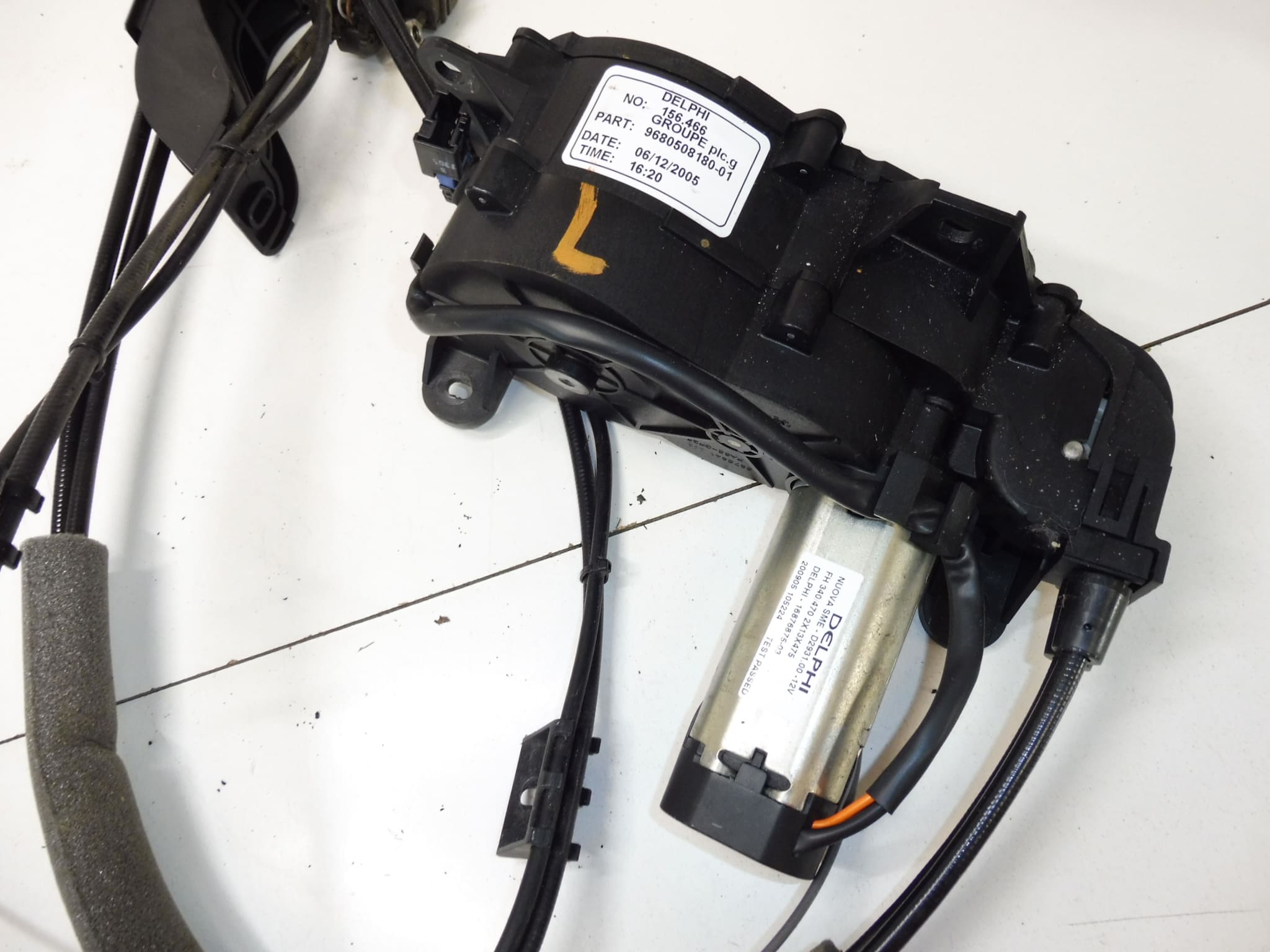 Motore Elettrico Porta Guida Peugeot 1007 9680508180 9137C1 9137A9 - immagine 2