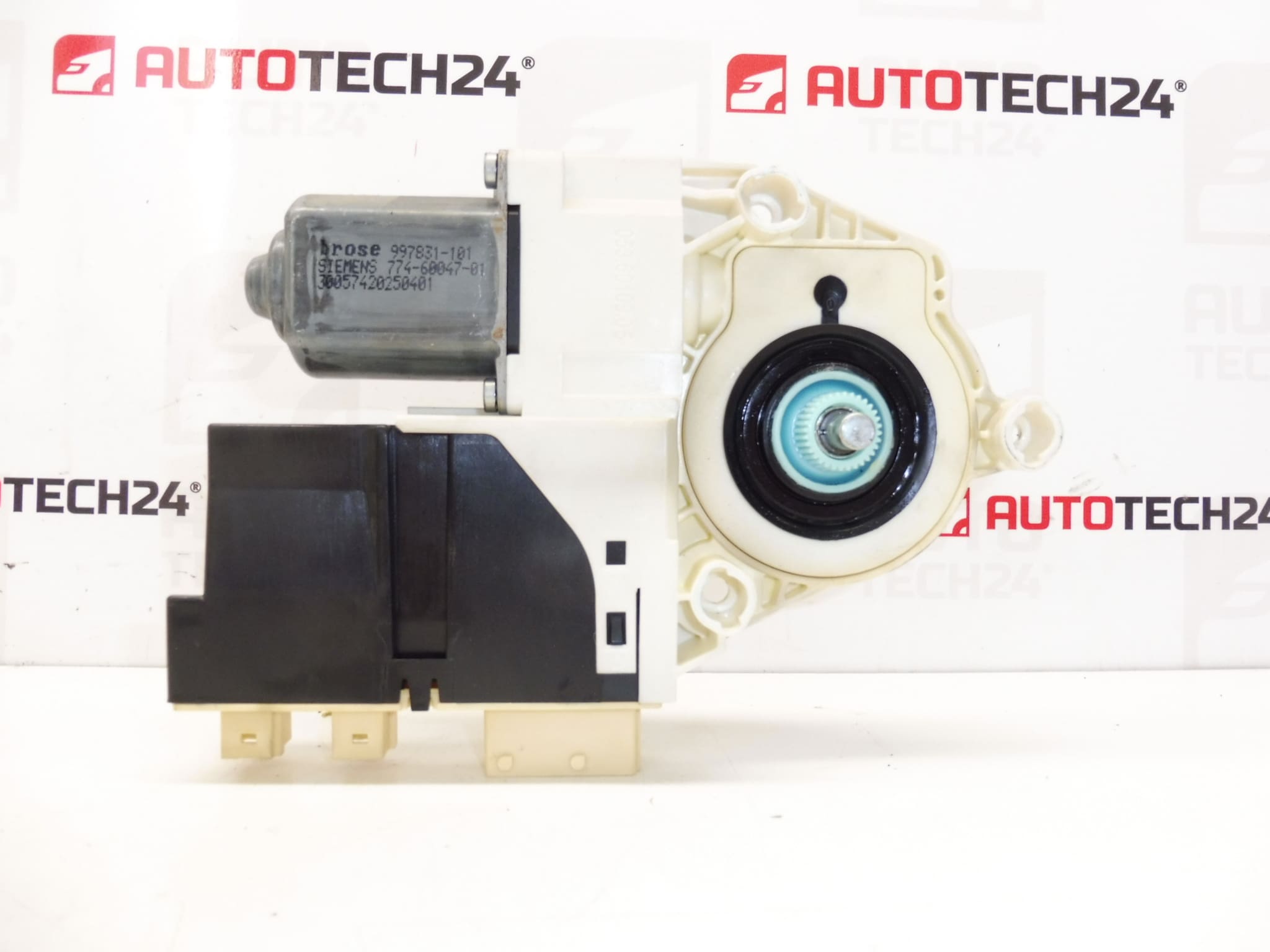 Motore Alzacristallo Anteriore Destro Peugeot 307 9681587380 - immagine 2