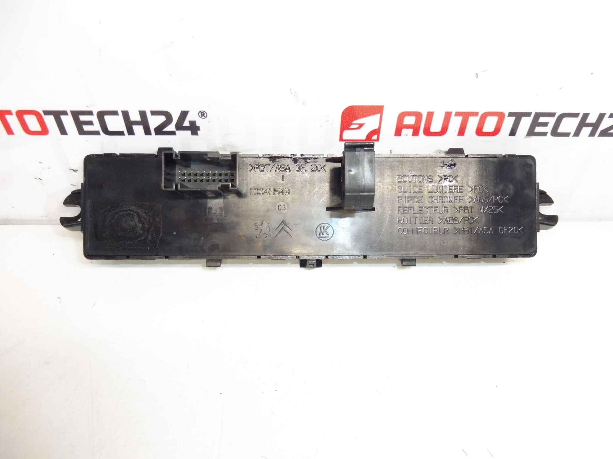 Interruttore per Peugeot 3008/5008 - codici: 96638426XT, 98070056ZD, 6490EA - immagine 2