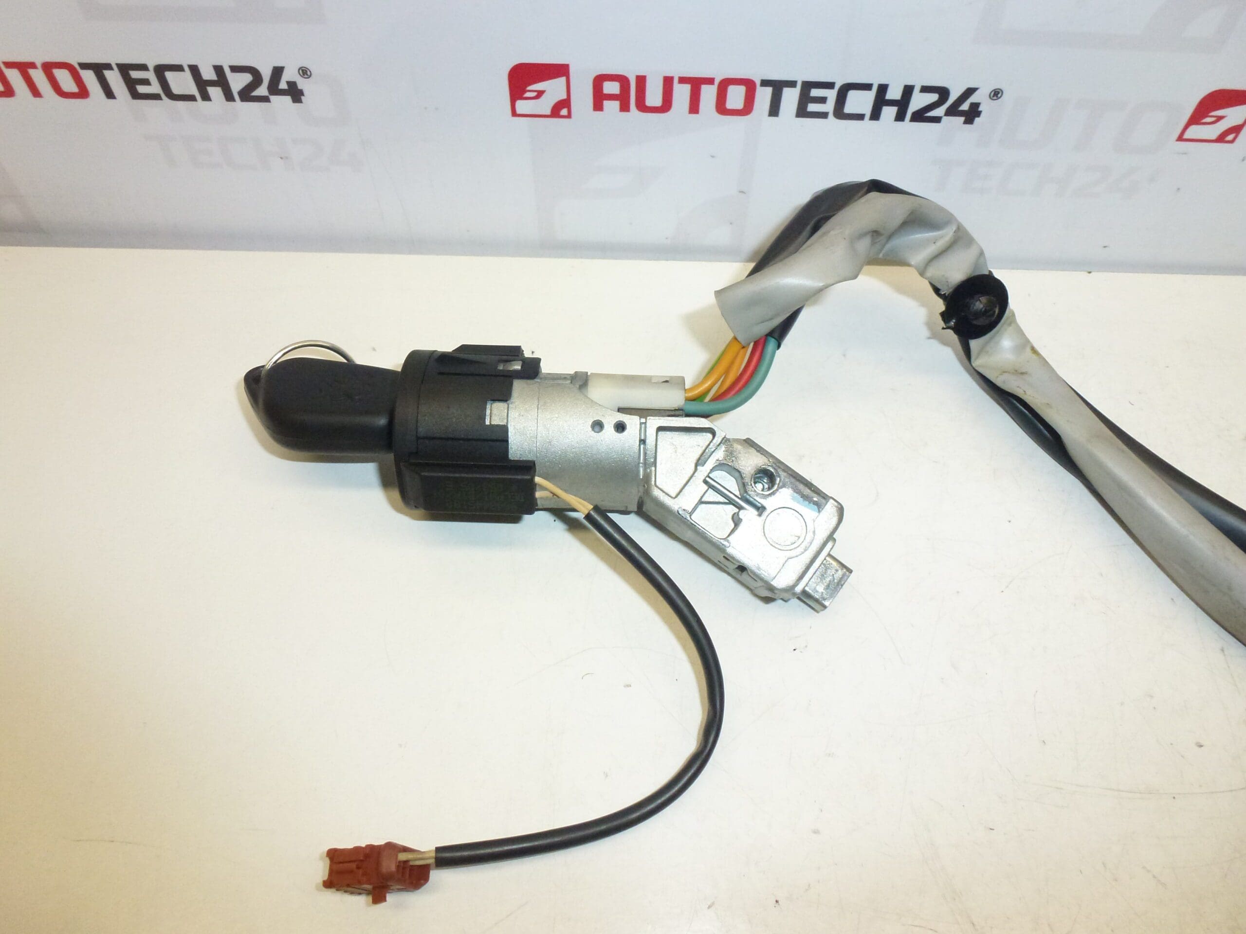 Interruttore di Accensione Citroën Berlingo II Peugeot Partner II 4162CH - immagine 2