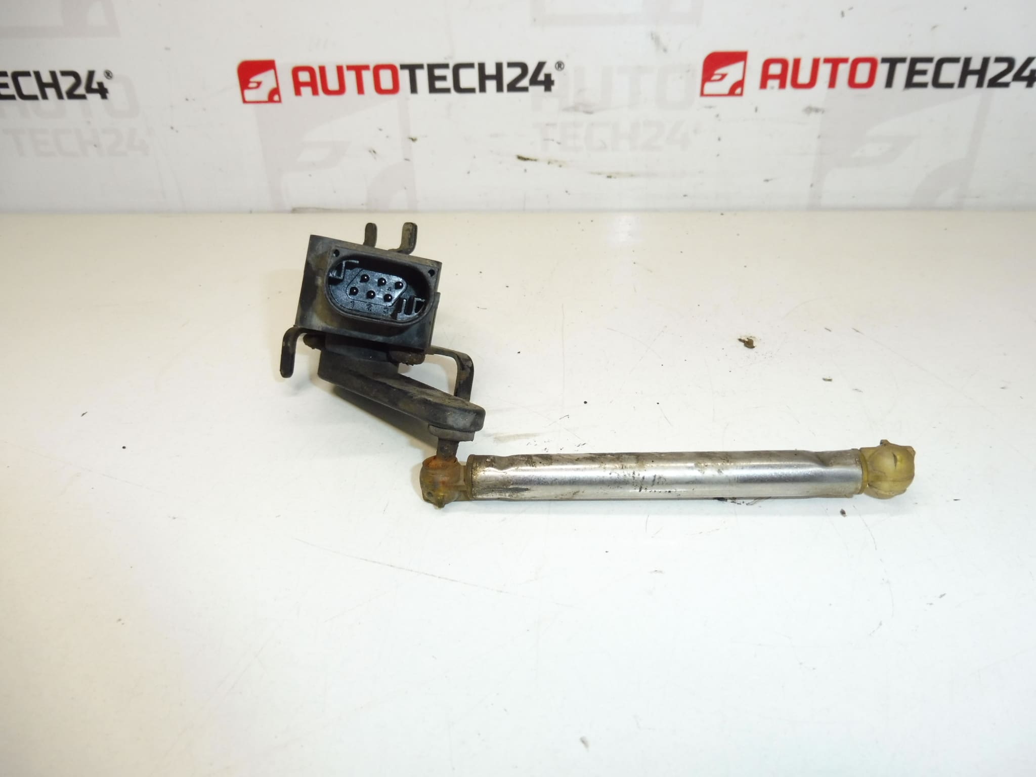 Sensore di Altezza Peugeot 307 1307213000 6224J4 - immagine 2