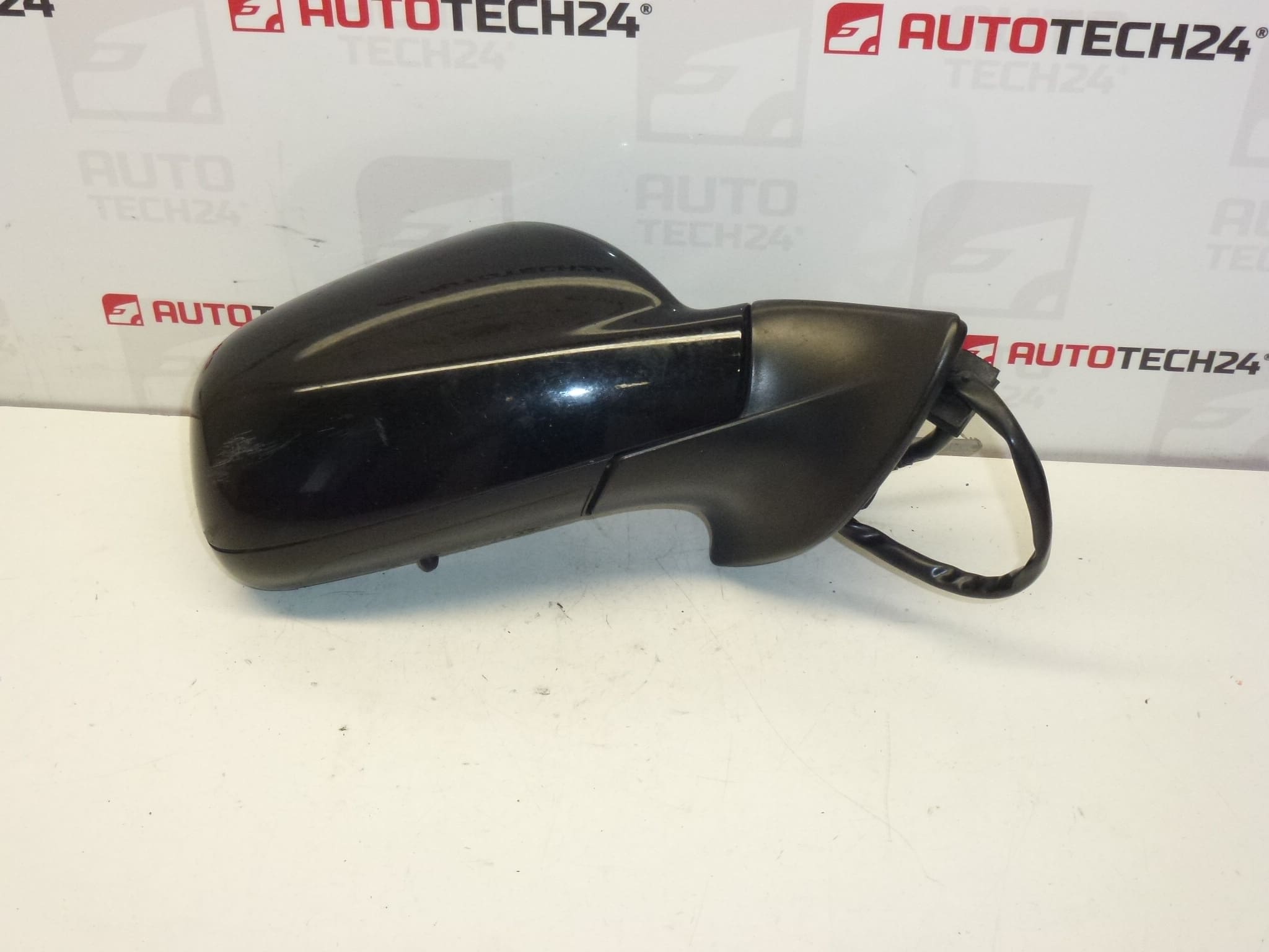 Specchietto retrovisore destro KTV Peugeot 407 96457004XT 8149VC