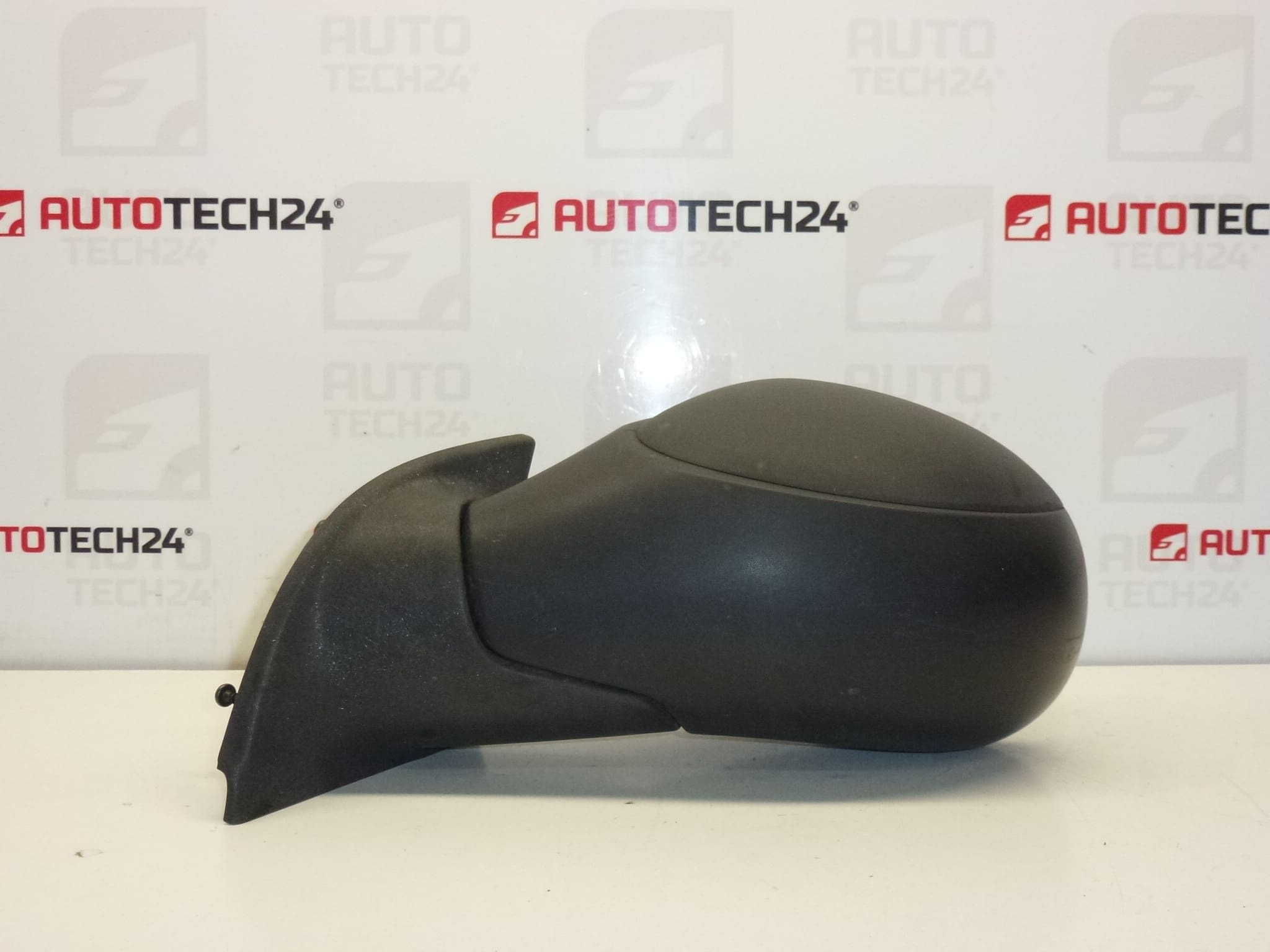 Specchio sinistro Citroën C3 8149FG