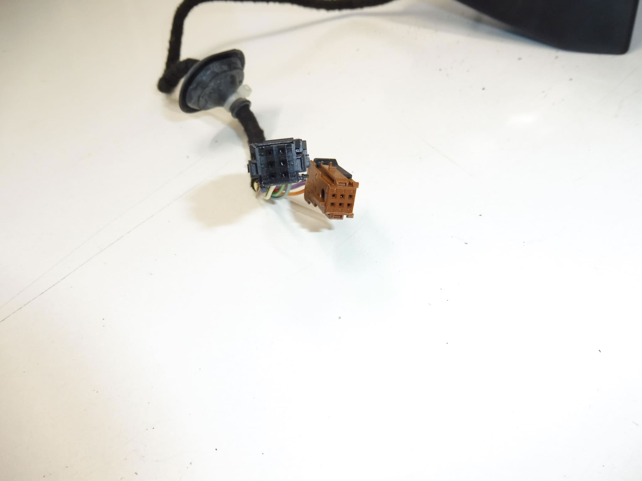 Specchio retrovisore sinistro EZRC Peugeot 3008 e 5008 8153ZV - immagine 2