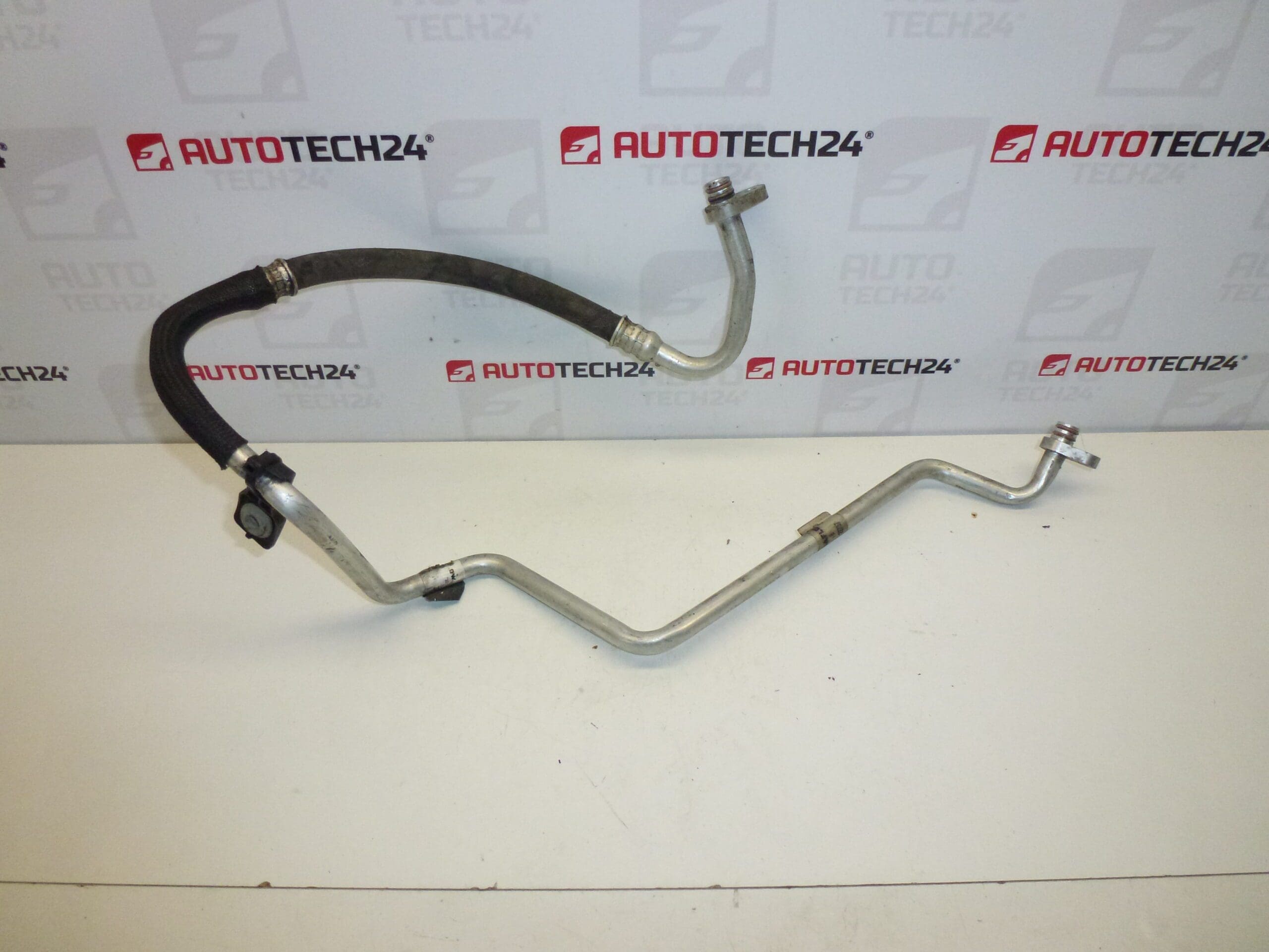 Tubo climatico Citroën Peugeot 9682115580 6477K0