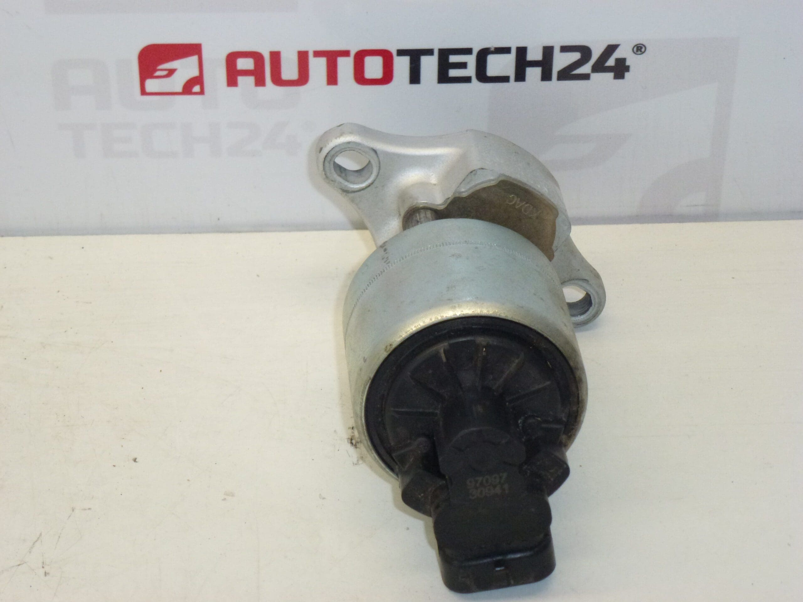 Valvola EGR 1.8 16V Citroën Peugeot 1928JF - immagine 2