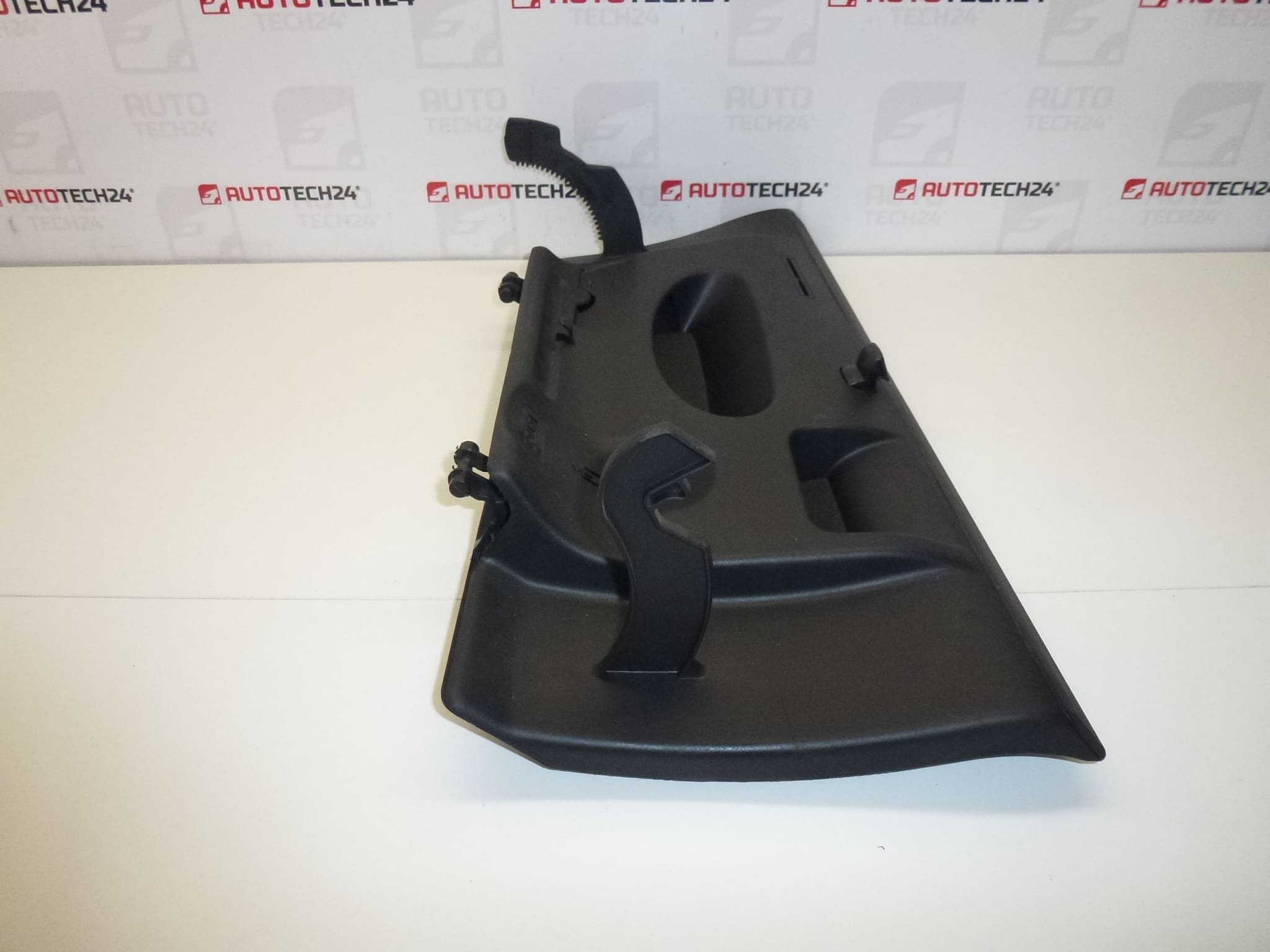 Cassetto Portaoggetti Citroën C4 8218N1 - immagine 2