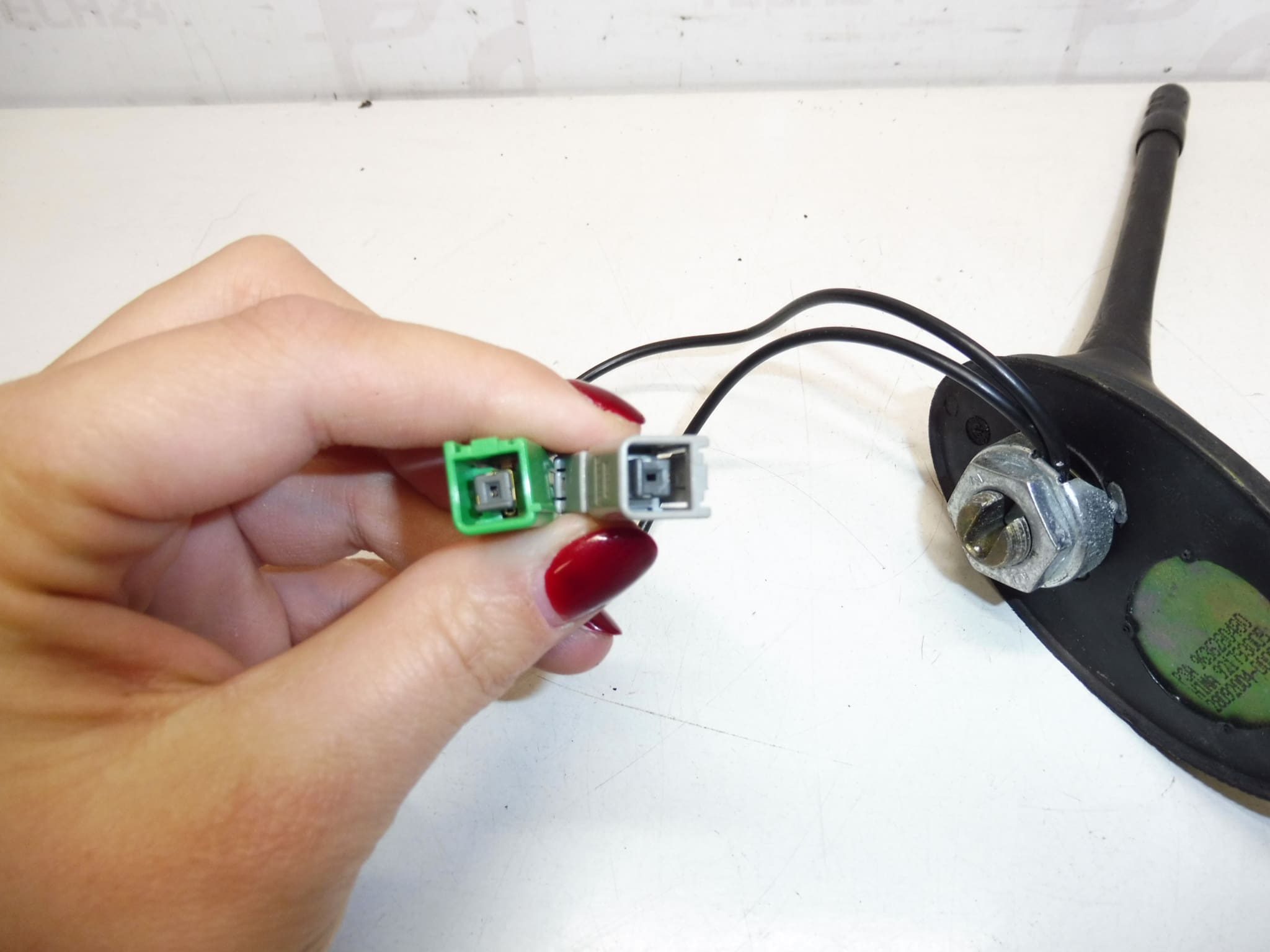 Antenna Citroën Peugeot 9636280480 - immagine 2