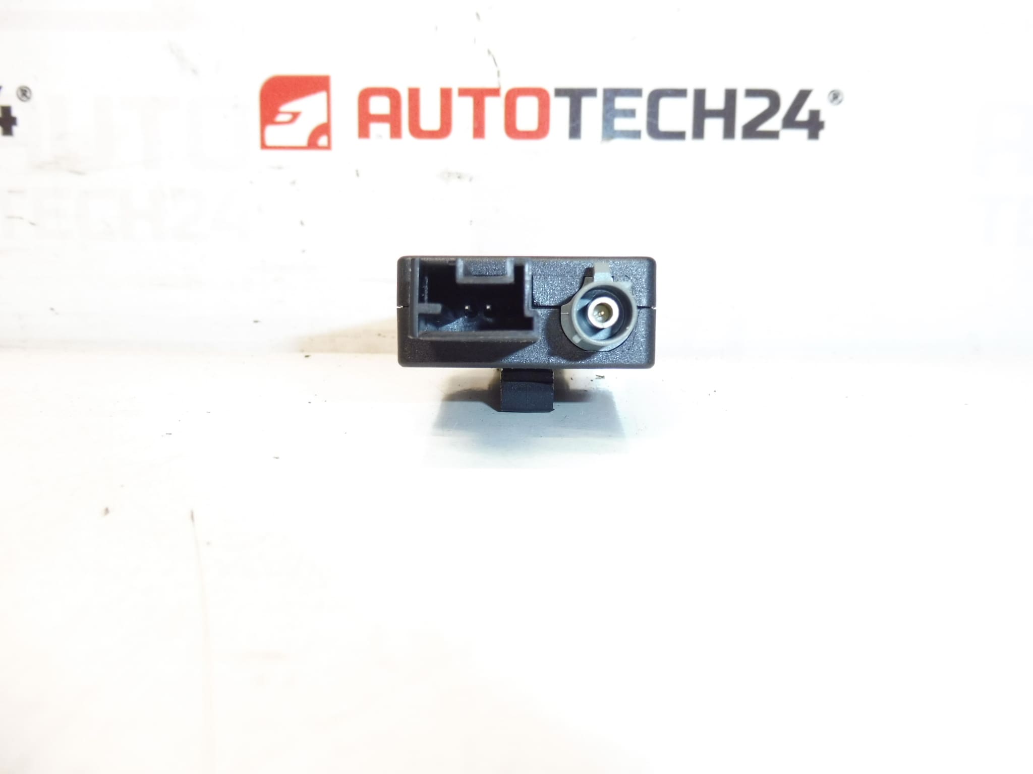 Adattatore di Impedenza Citroën C4 II B7 e DS4 9666030380 658777 - immagine 2