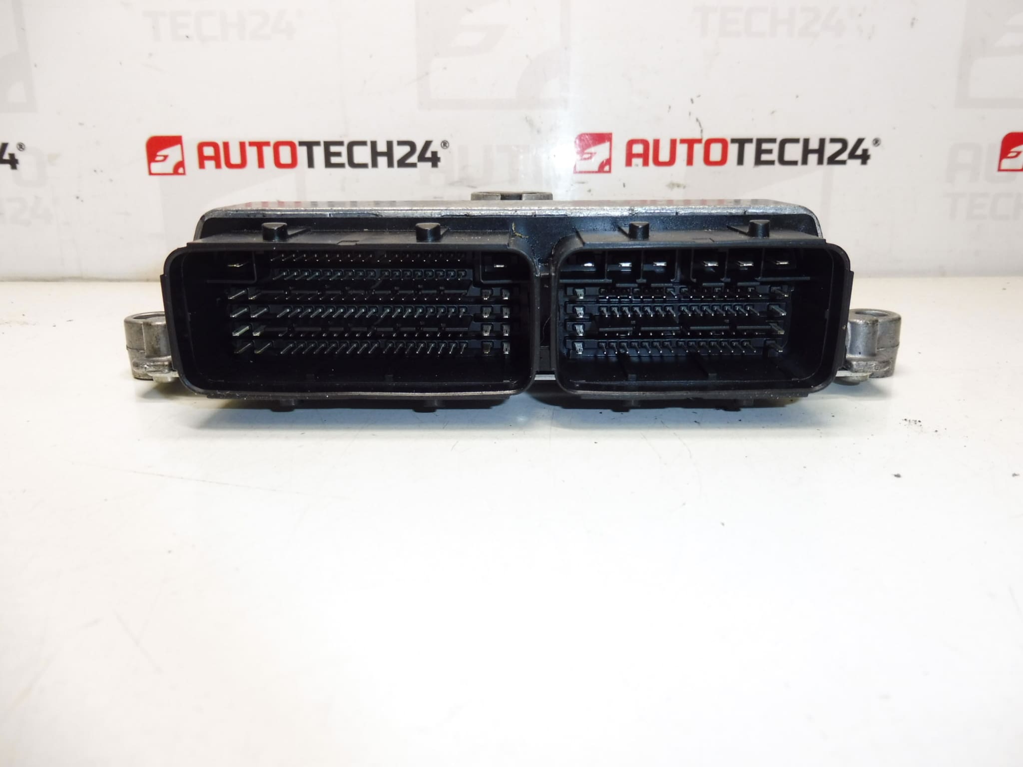 Centralina ECU Valeo VD46.1 Citroën Peugeot DS4 9812338980 1612886780 - immagine 2