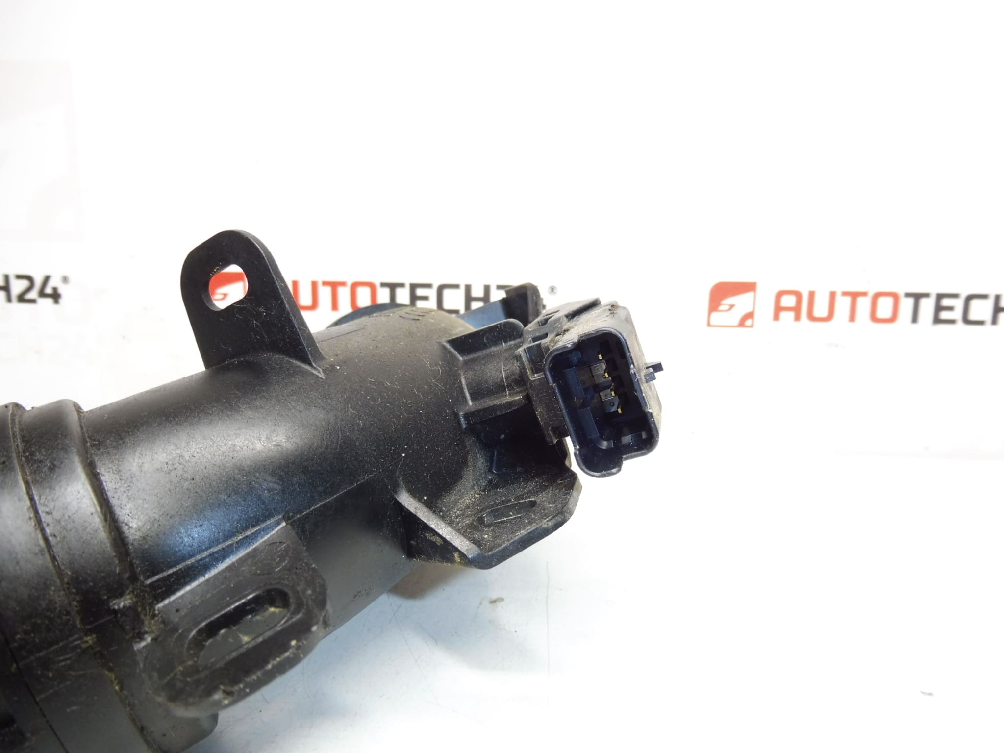 Tubo del Turbo 1.2 THP Citroën Peugeot 9677355980 - immagine 2