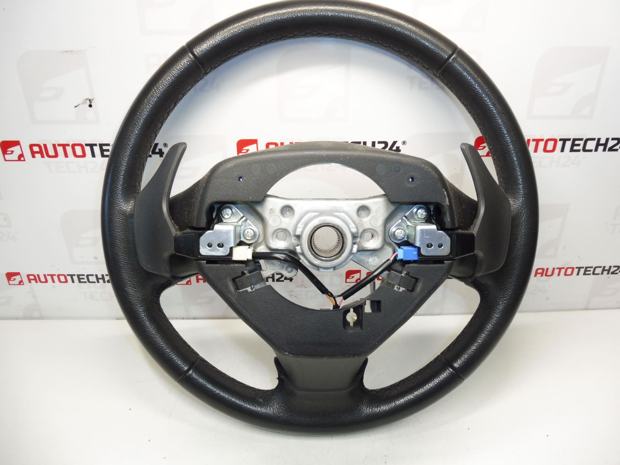 Volante con Cambio Citroën C1 Peugeot 107 45180-0H040-B 16080411ZD - immagine 2