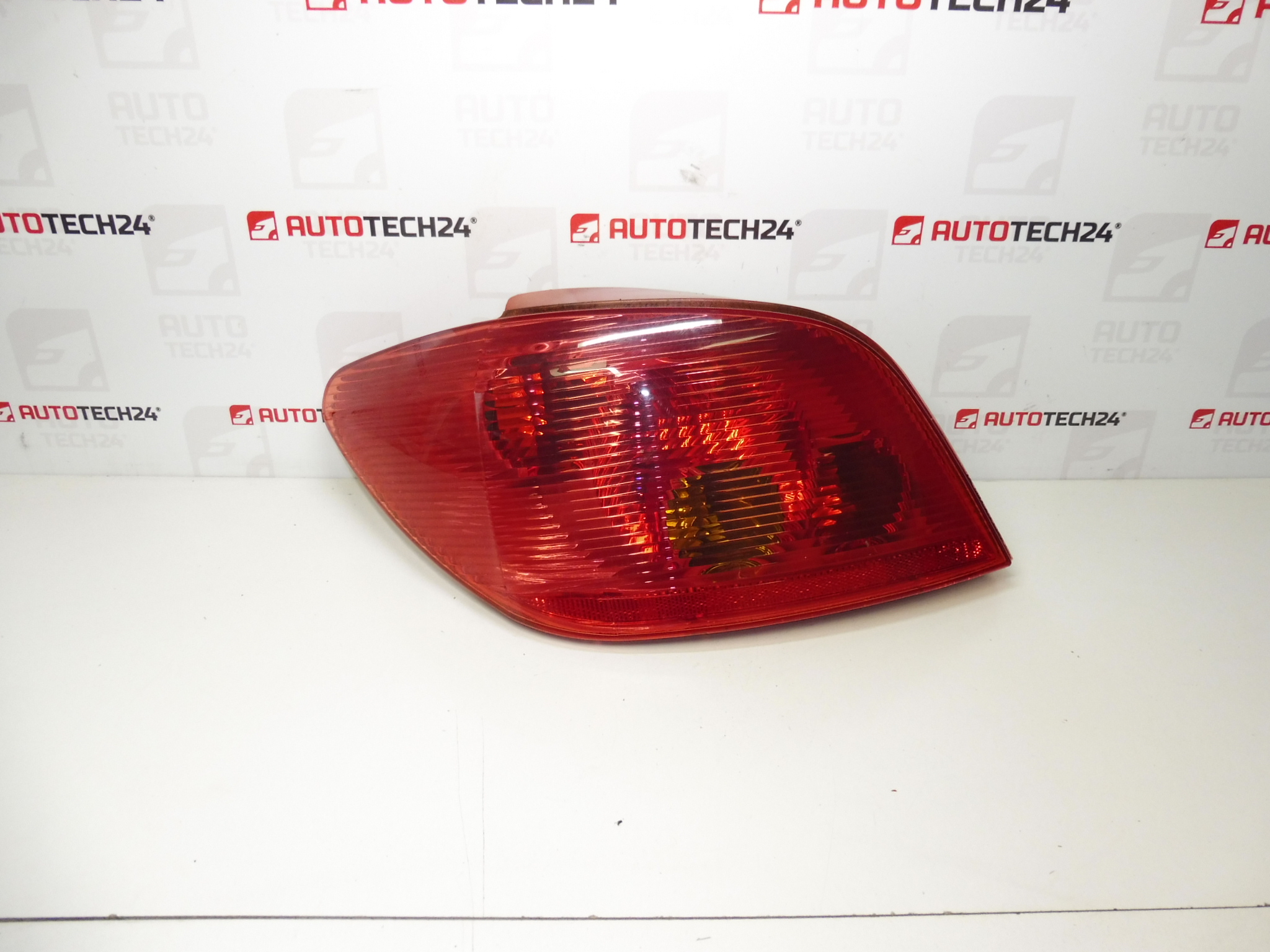 Peugeot LIGHT LEGNO SINISTRA 307 96343704JE 89023238 6350P3
