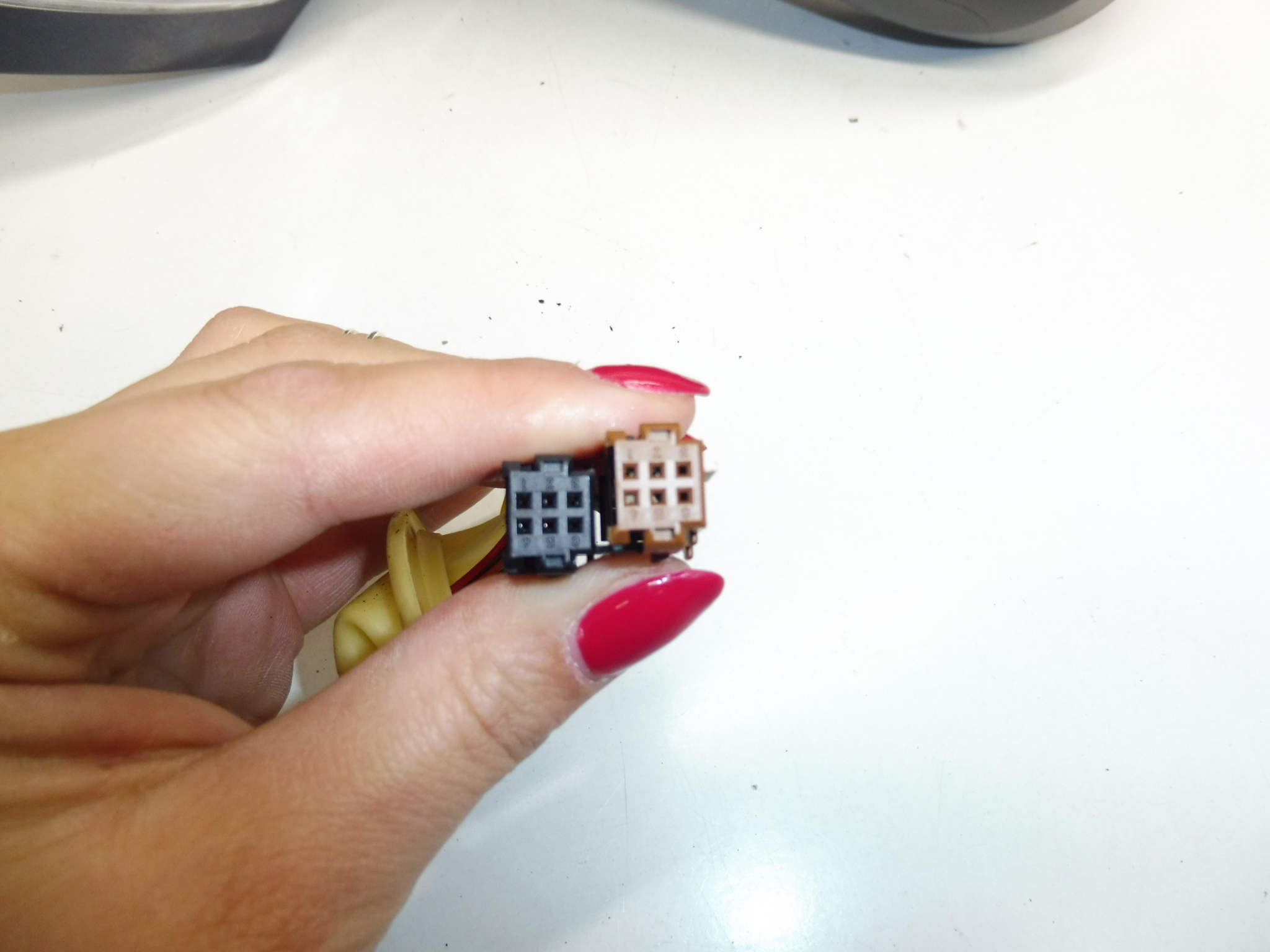 Specchio sinistro Peugeot 308 KGNC 8153NG