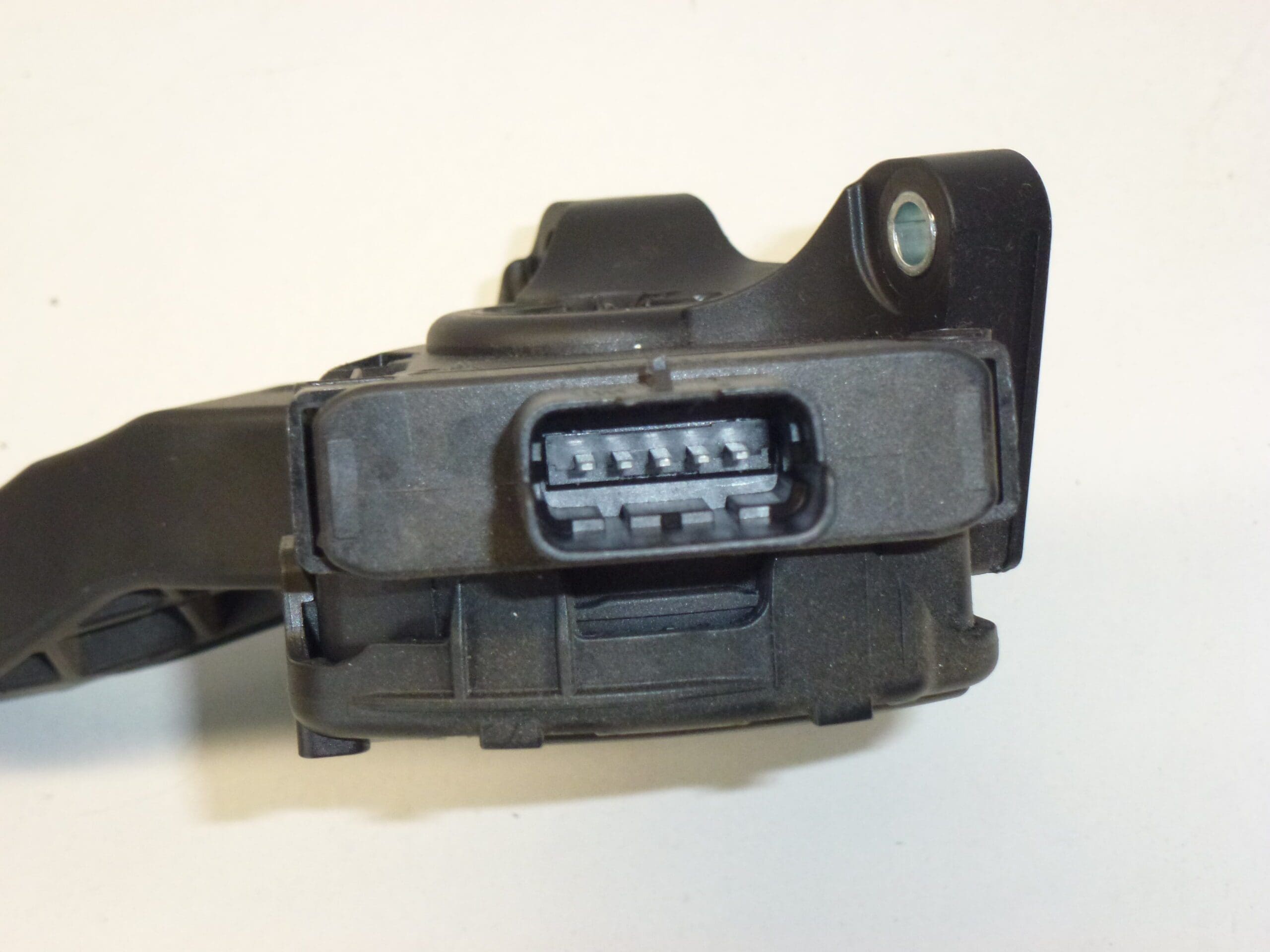 Pedale dell'acceleratore HELLA Citroën Peugeot 9681530380 1601Y4