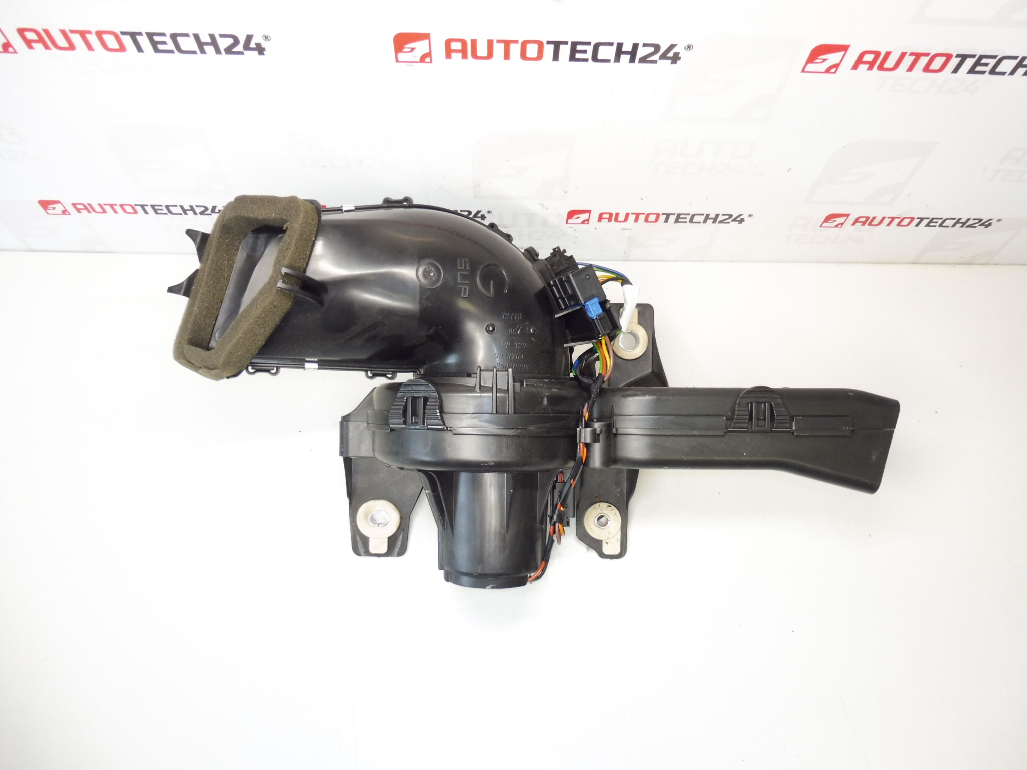 Ventola riscaldamento sinistra Peugeot 3008 5008 9683441680 T5157001 6441CV