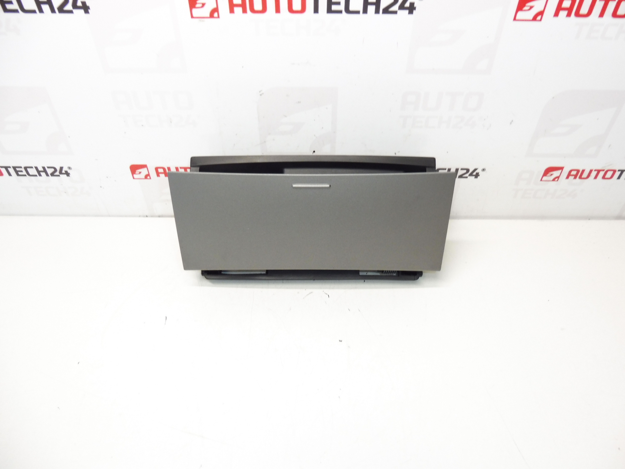 Posacenere con accendino Peugeot 407 9644562177 8211JH