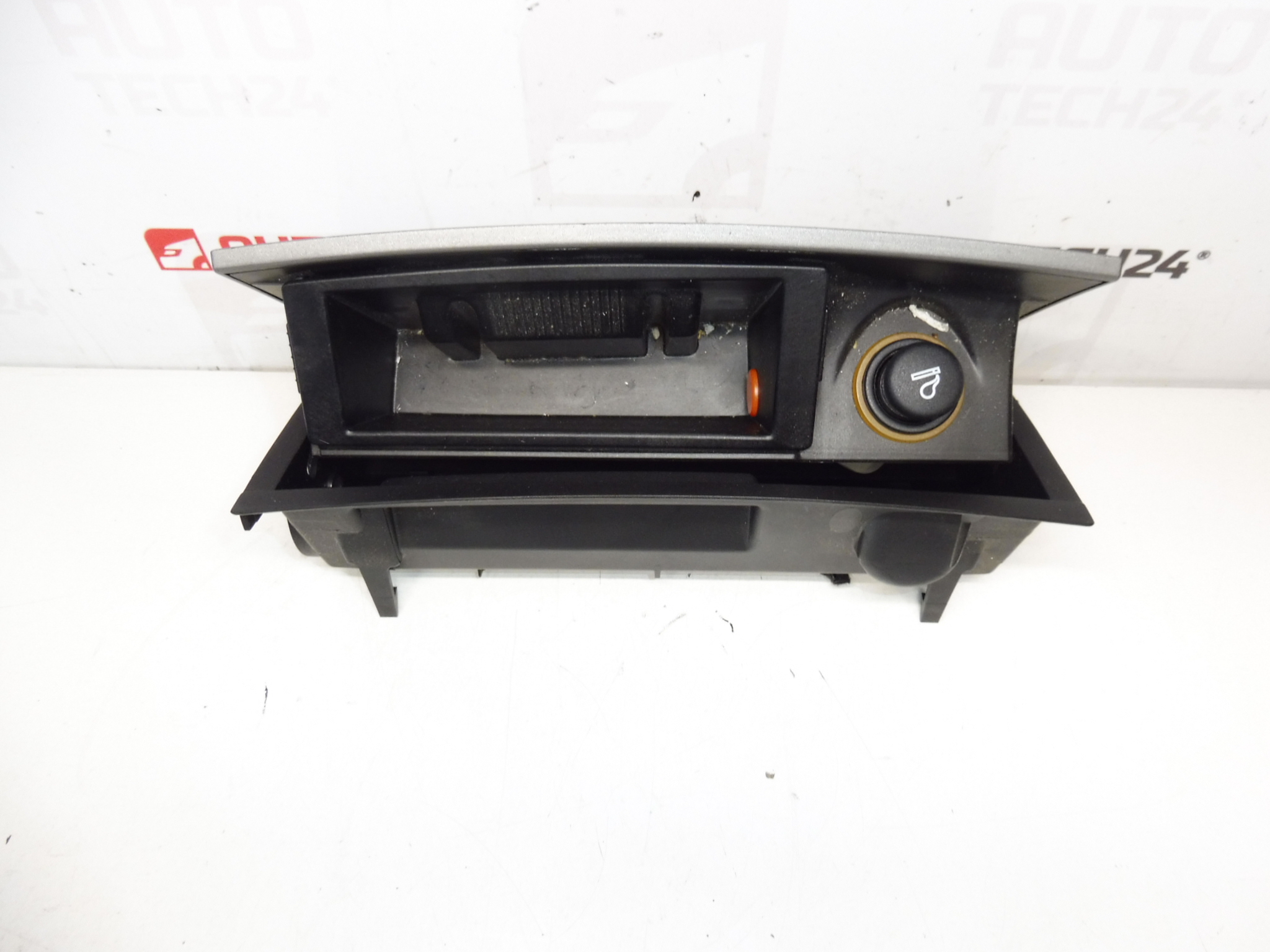 Posacenere con accendino Peugeot 407 9644562177 8211JH