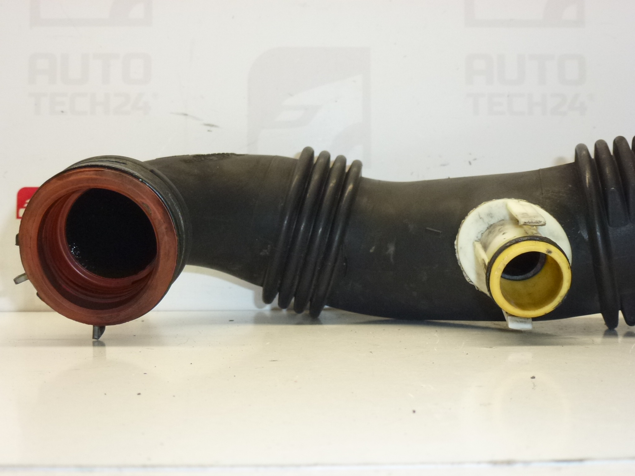 Tubo turbo 1.6 HDI Citroën Peugeot 9687883680 1434E1