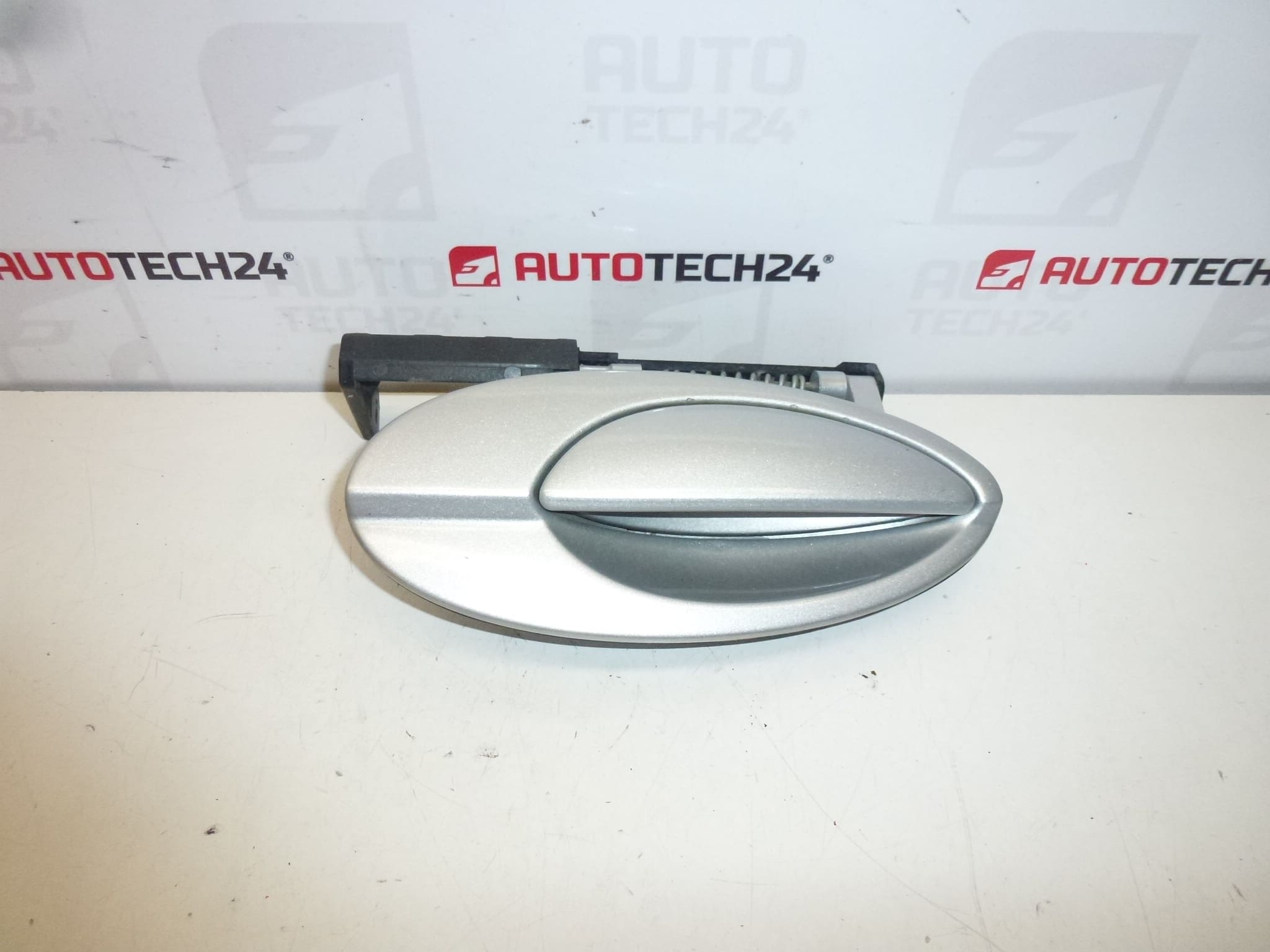 Maniglia porta anteriore destra Citroën C5 I e II 9634765977 9634765777 EZRC