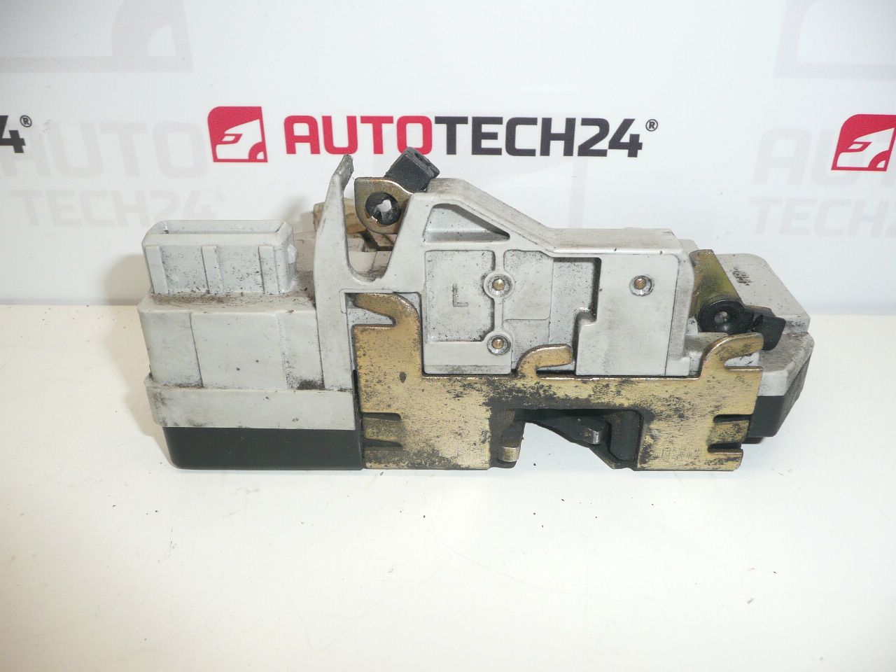 Serratura porta posteriore sinistra Peugeot 206 e 406 combi 913758