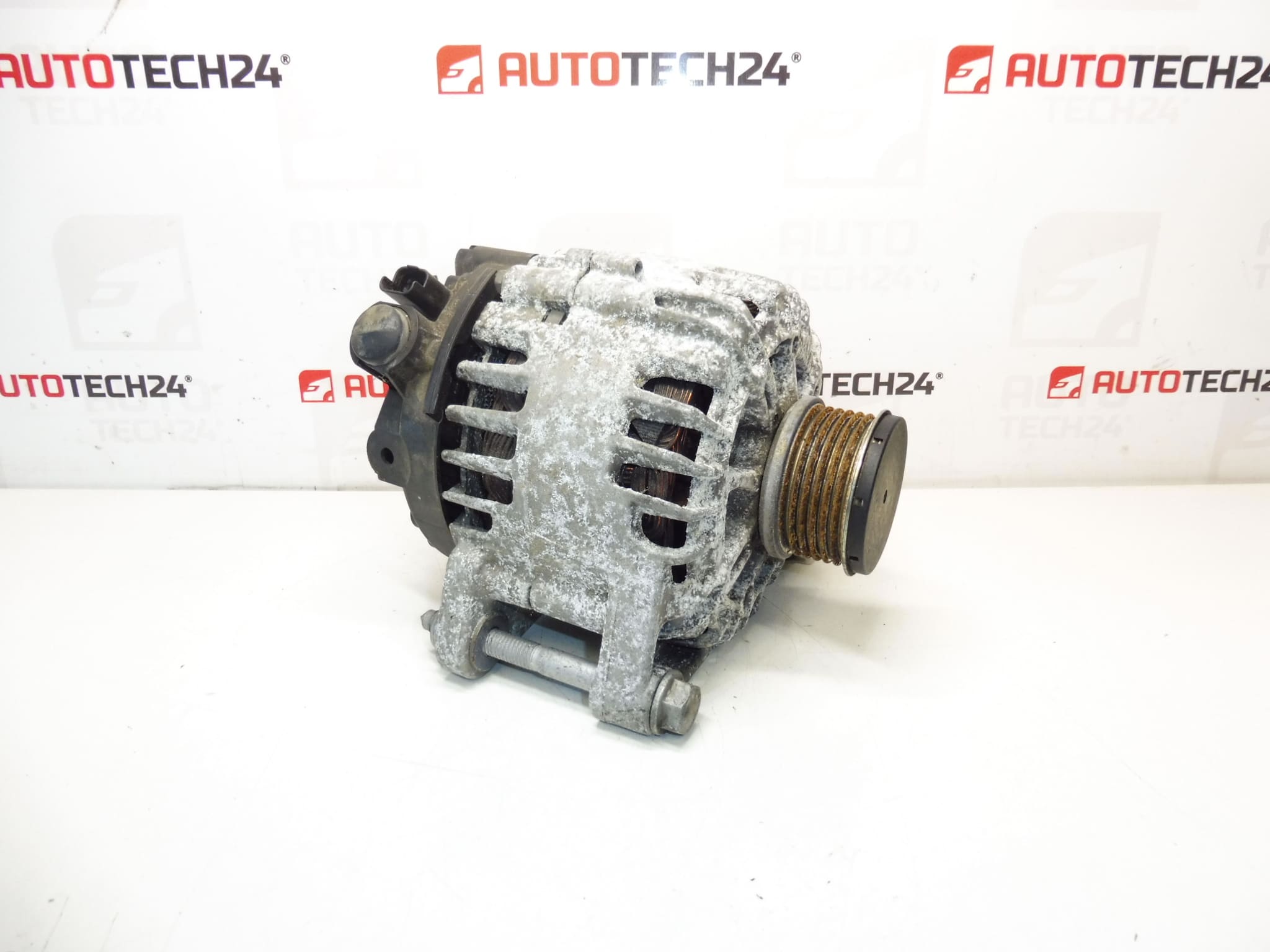 Alternatore Valeo CL12 TG12C261 9818677980