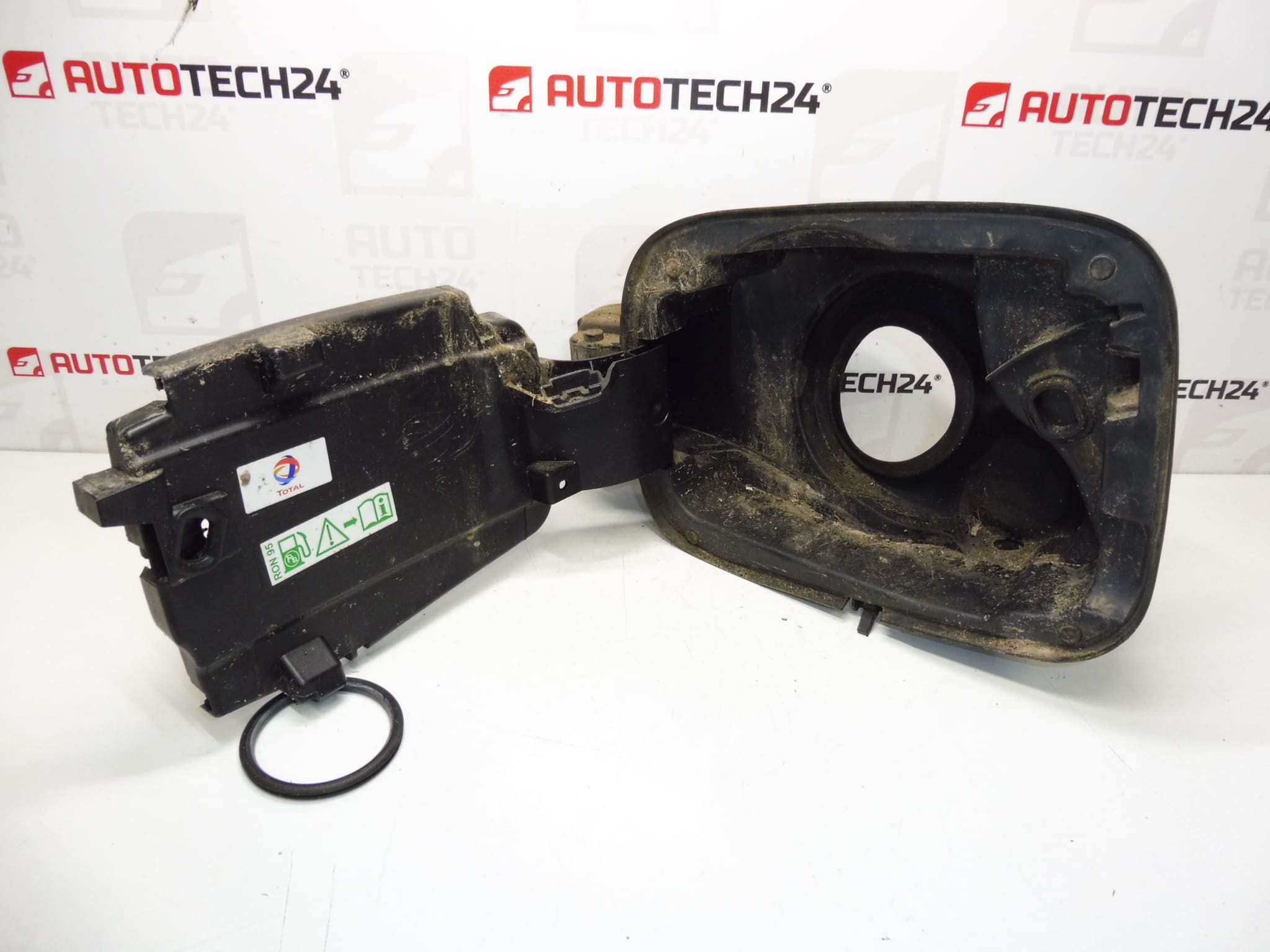 Sportello di Riempimento Carburante Citroën C3 III 9812083080 9812916680 - immagine 2